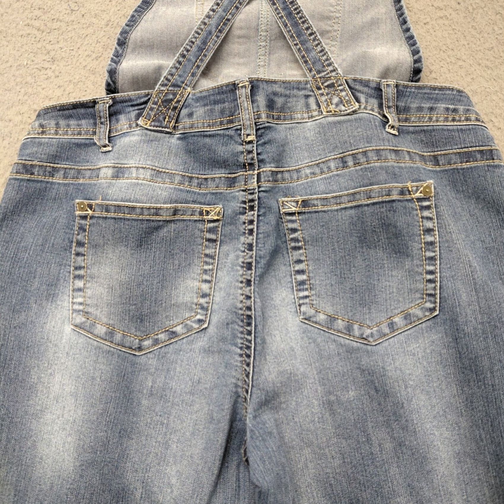Vintage WallFlower Jeans WallFlower Jean Overalls Women's XL Blue Denim Adjustable Distressed Casual Jeans overalls Womens XL Blue Denim Distressed Casual Size 40" / US 18 - 4 Thumbnail