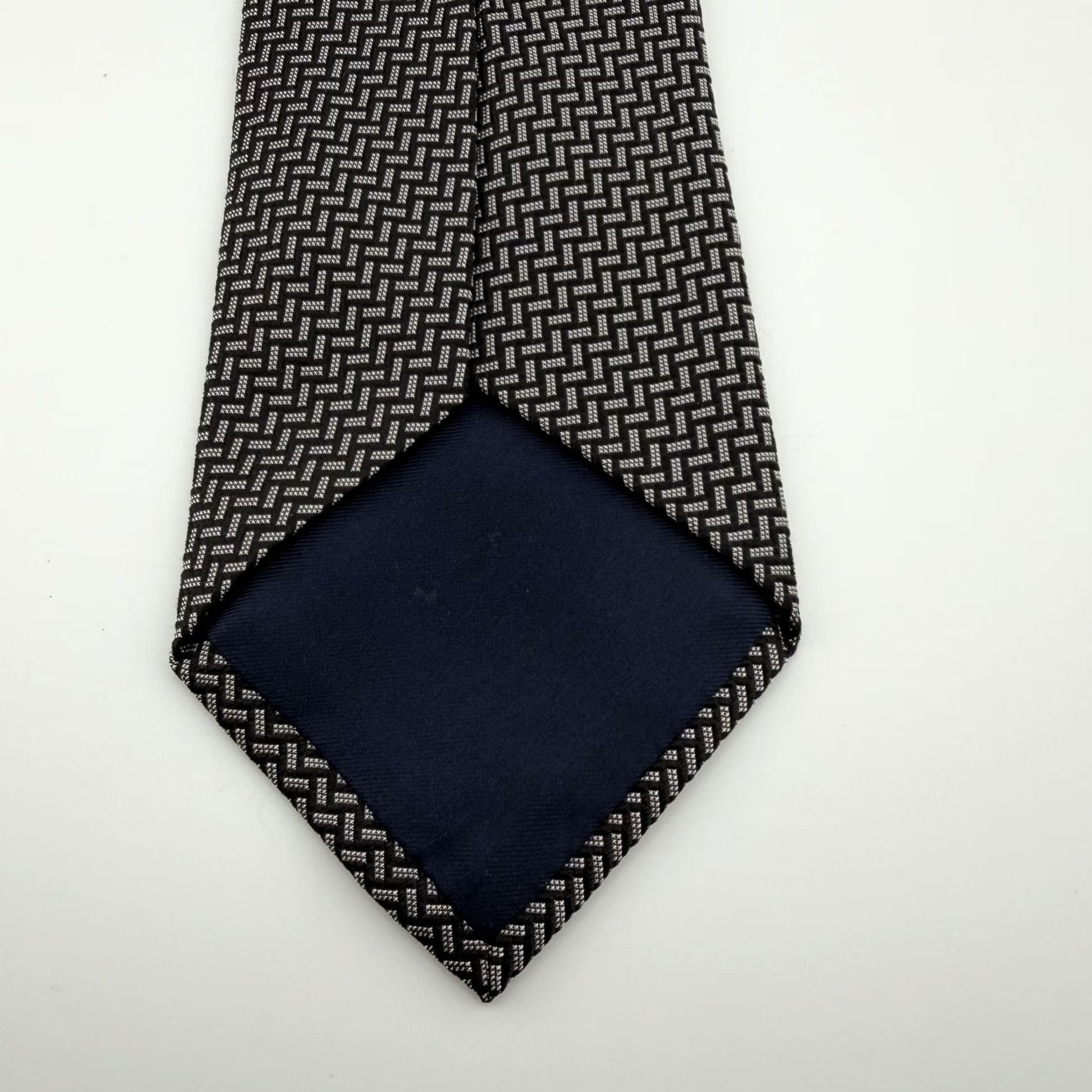 Polo Ralph Lauren Polo Ralph Lauren Tie Black Geometric Silk Hand Made in Italy Mens Size US M / EU 48-50 / 2 - 6 Thumbnail