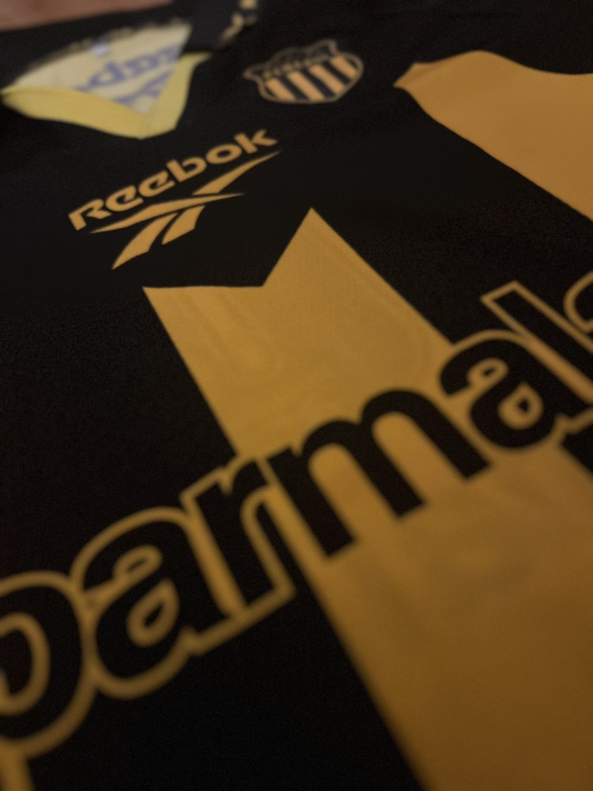 Reebok Late 90s Reebok Vintage Penarol Uruguay Jersey M Number 10 Size US M / EU 48-50 / 2 - 5 Thumbnail