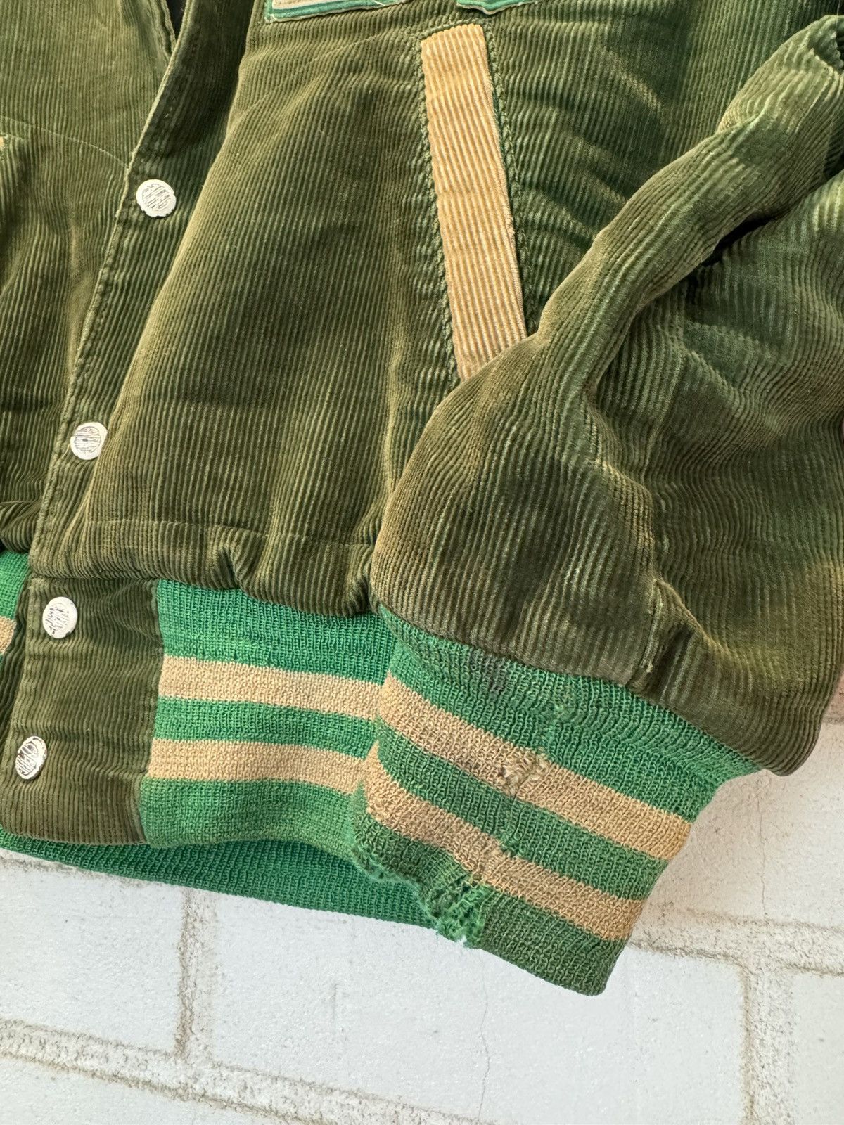 Vintage Vintage 1950s Green Corduroy Varsity Jacket Empire Size US M / EU 48-50 / 2 - 5 Thumbnail