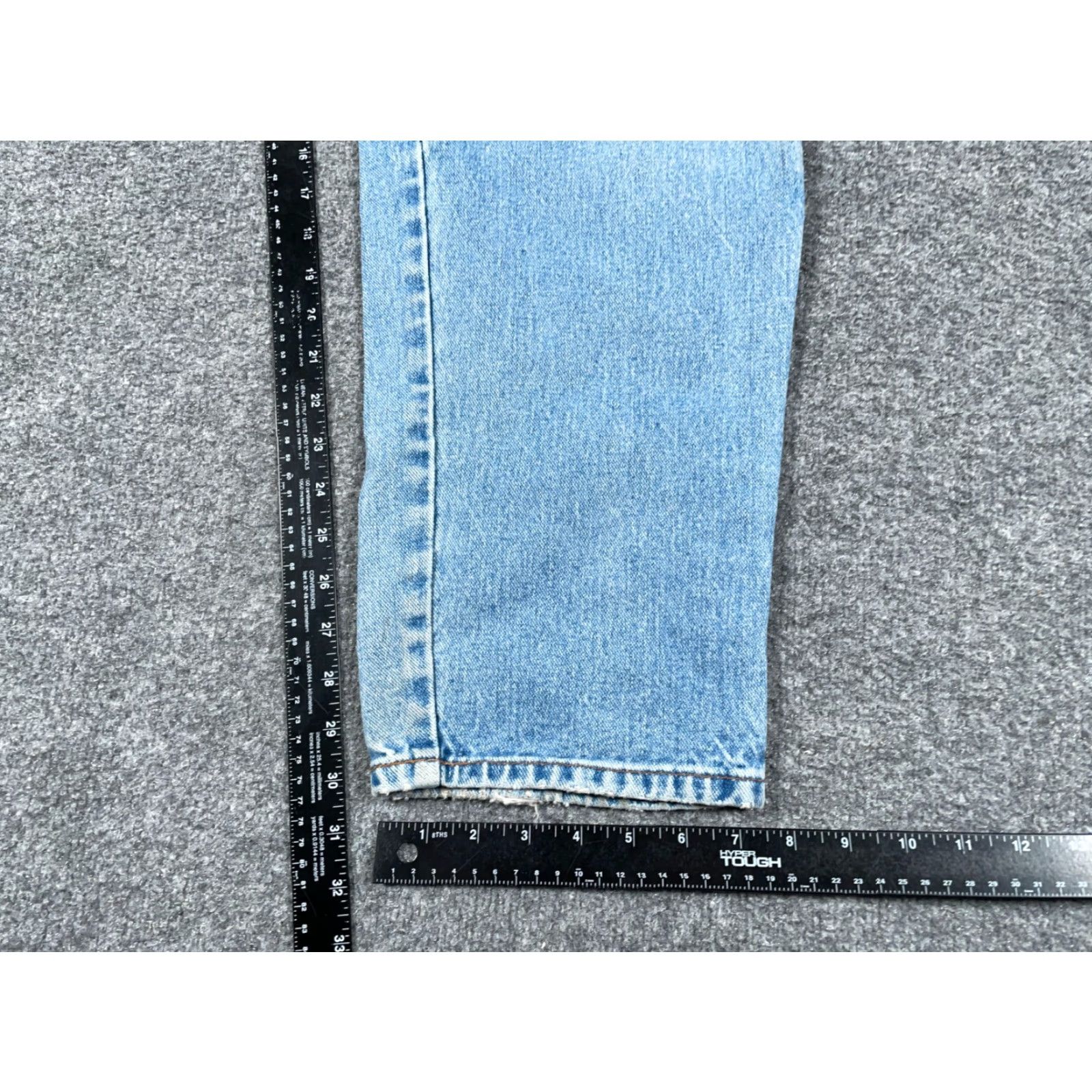 Eddie Bauer VINTAGE Eddie Bauer Jeans Men's 35 x 30 Light Blue Distressed Tapered 90s Retro Size US 38 / EU 54 - 6 Thumbnail