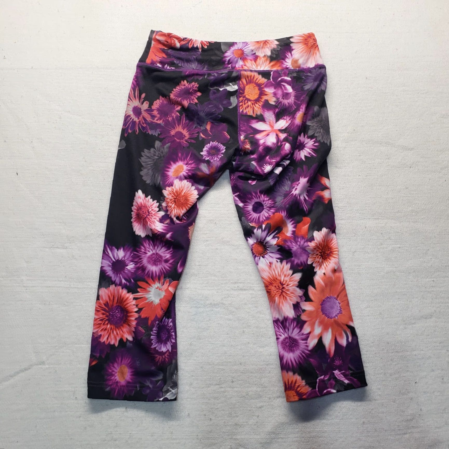Reebok Reebok Leggings Women's L Purple Floral Athletic Pull On Elastic Waist Size L Activewear Size 36" / US 14 / IT 50 - 7 Thumbnail