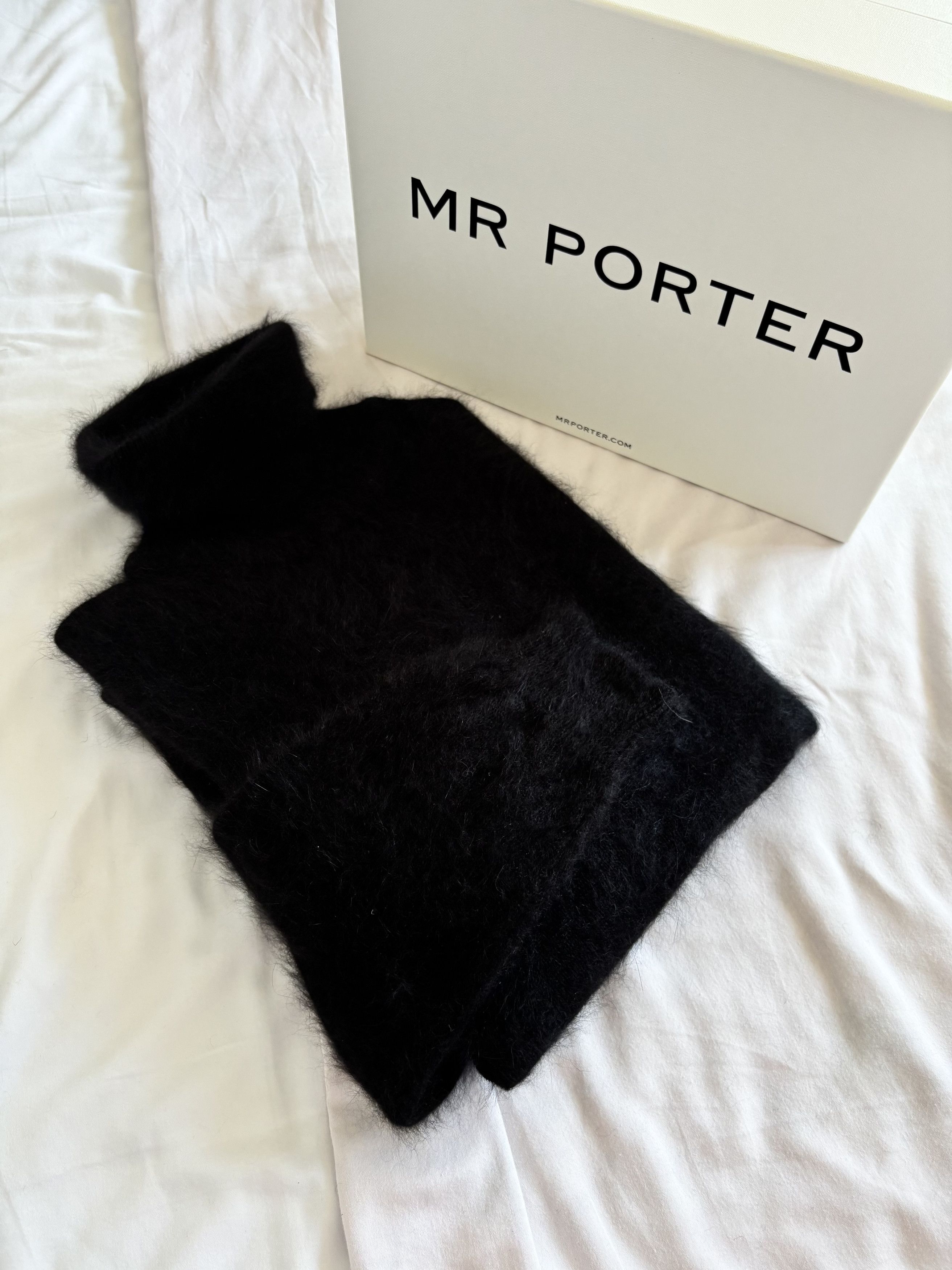 Prada Angora Fur Turtleneck Size US L / EU 52-54 / 3 - 1 Thumbnail