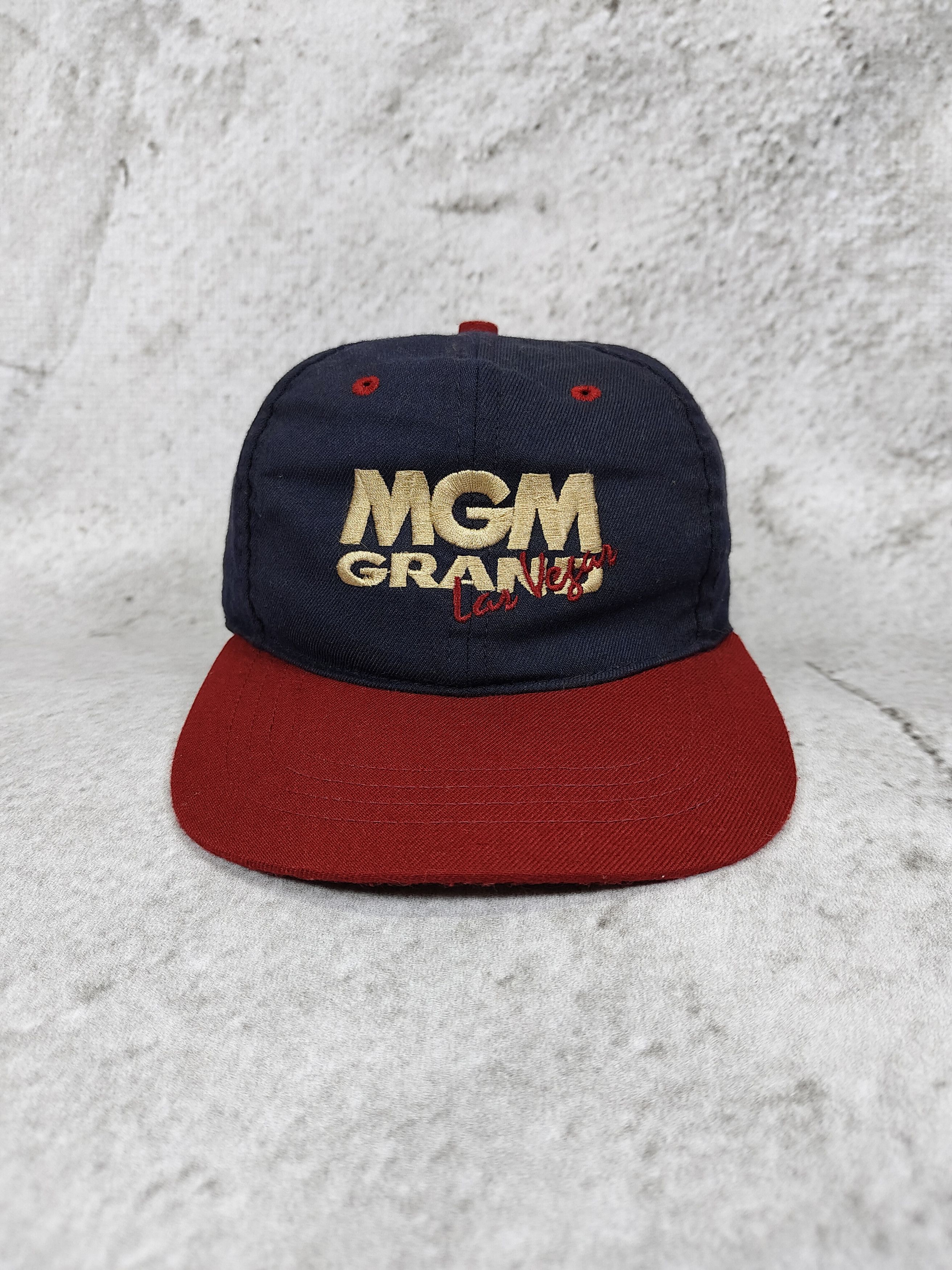 Vintage 90s MGM Grand Las Vegas Embroidered Casino Logo Retro Cap Size ONE SIZE - 3 Thumbnail