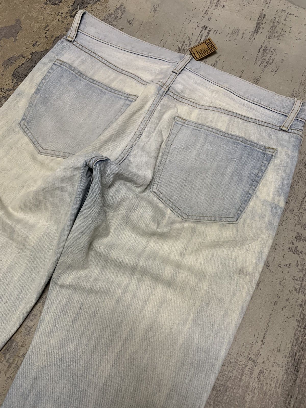 Undercover × Uniqlo Uniqlo Jeans UJ Regular Fit Straight Ash Blue Jeans W36x37 Size US 36 / EU 52 - 8 Thumbnail