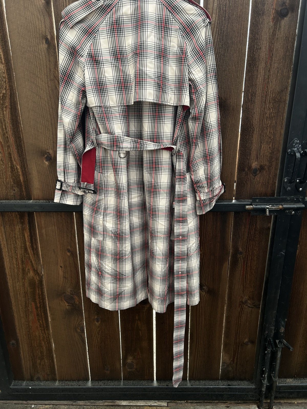 Burberry Burberry Check Runway Rain Trench Coat Size M / US 6-8 / IT 42-44 - 7 Thumbnail