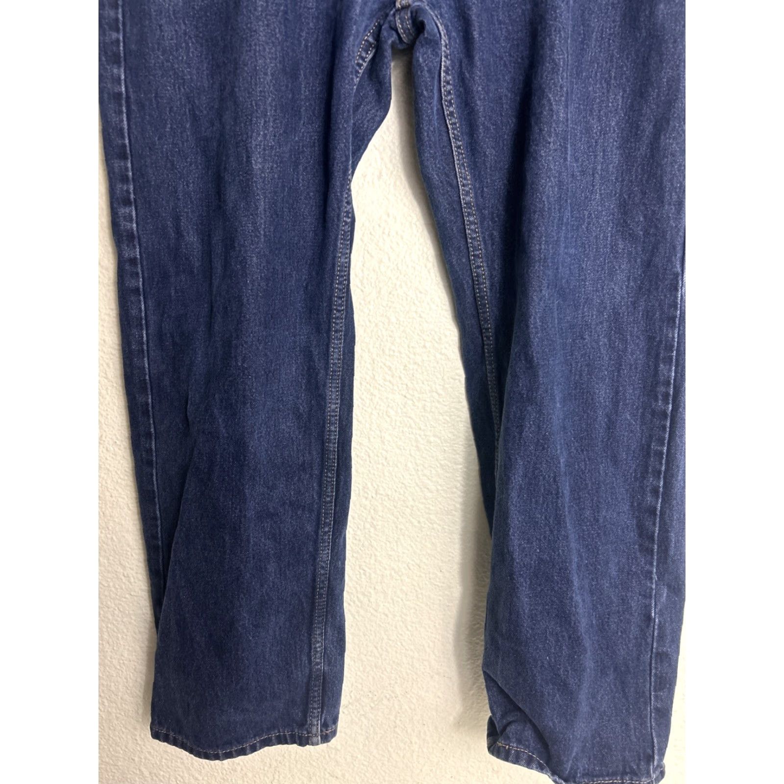 Levi's Levi's 505 Jeans Dark Wash Blue 40x30 Straight Mens Regular Size 40 Inseam 30 Color Blue Area Jeans Size US 40 / EU 56 - 2 Thumbnail