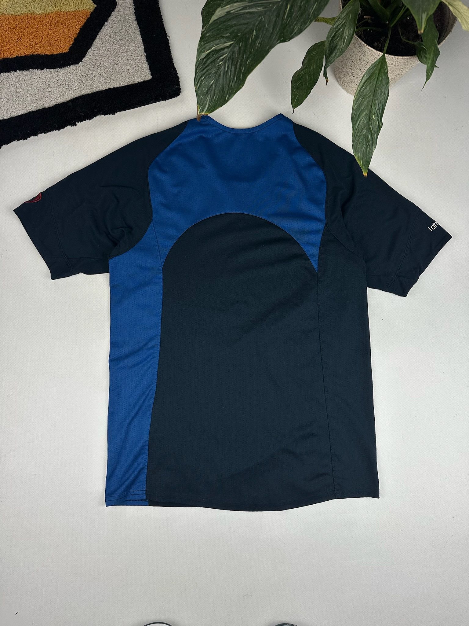 Nike Vintage Nike Barcelona Jersey Football Shirt Rare total 90 Size US M / EU 48-50 / 2 - 3 Thumbnail
