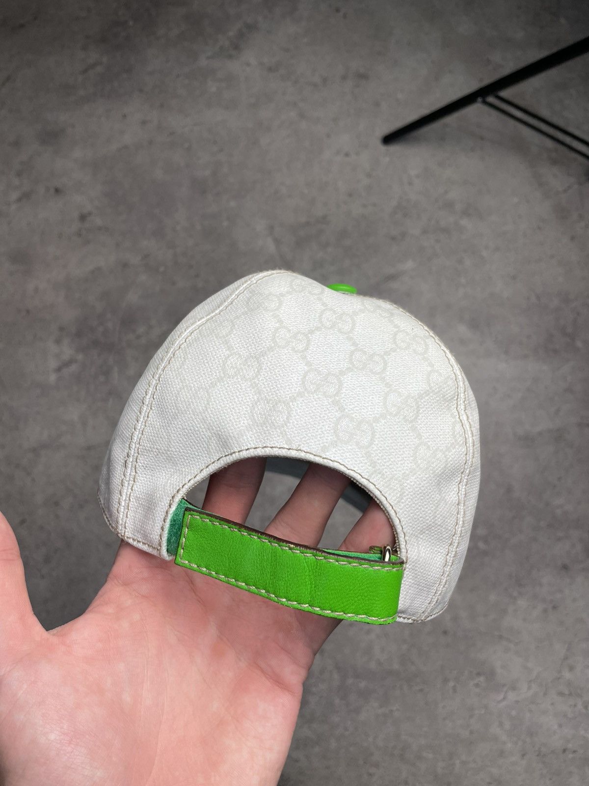 Gucci Authentic Gucci monogram leather cap Size ONE SIZE - 4 Thumbnail