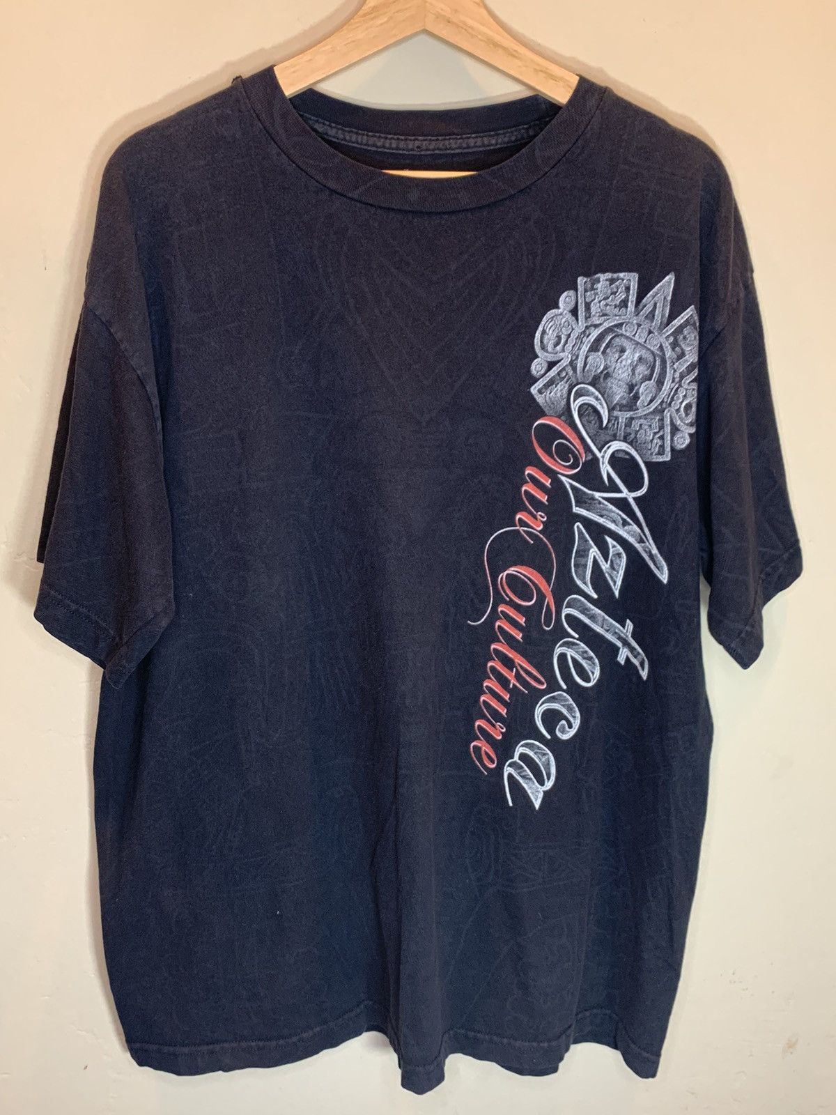 Vintage *RARE* Vintage Aztec Warrior Our Culture Art Y2K T-Shirt XL Size US XL / EU 56 / 4 - 2 Thumbnail