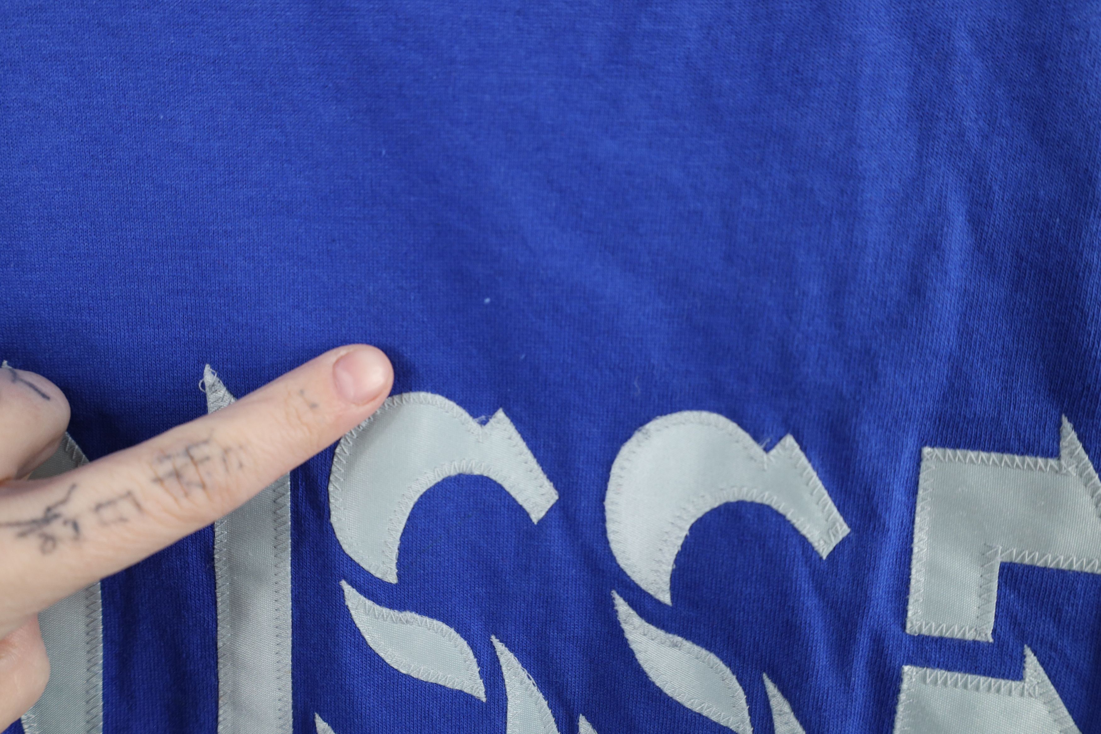 Russell Athletic × Vintage Vintage 90s Russell Athletic Shadow Short Sleeve T-Shirt USA Size US XL / EU 56 / 4 - 5 Thumbnail