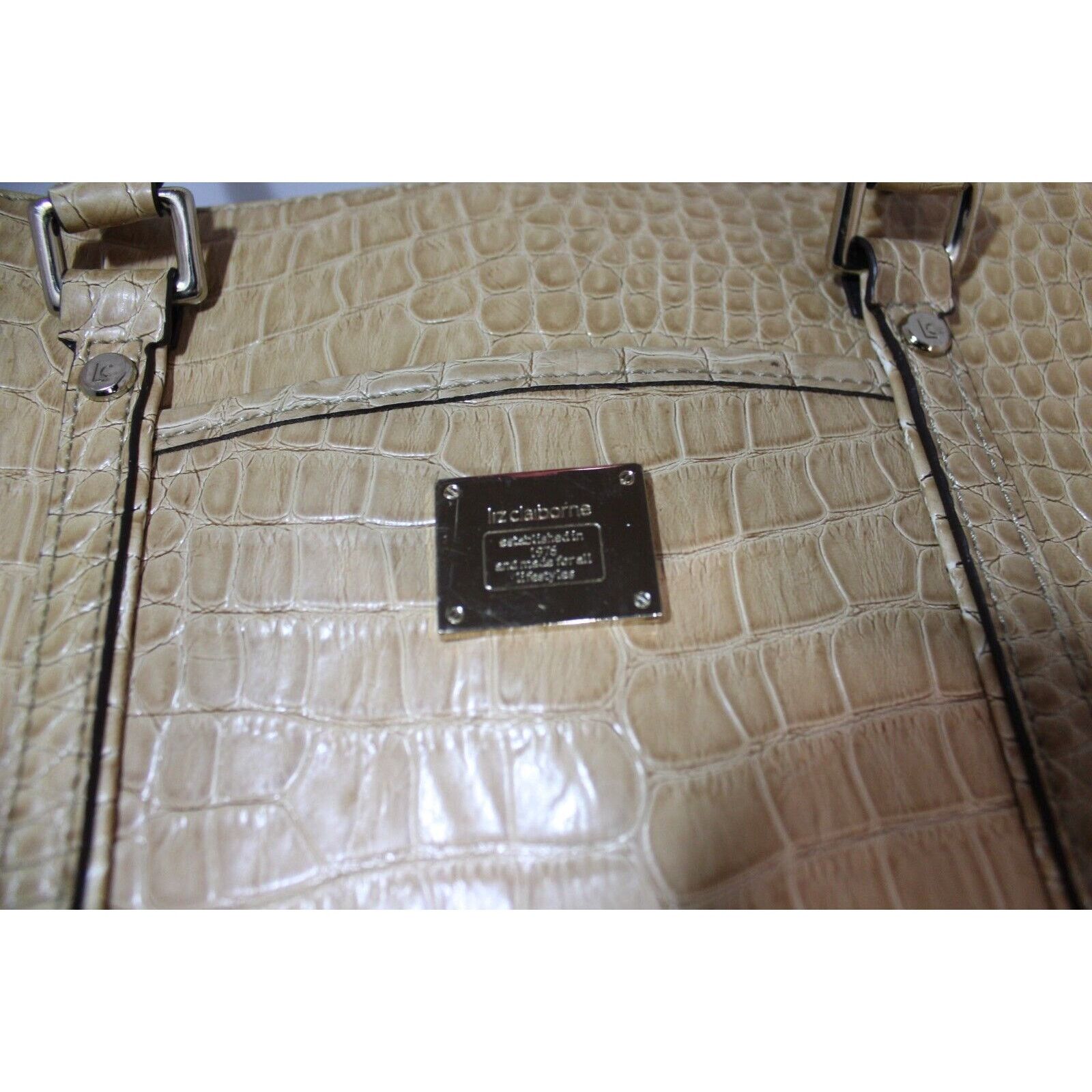 Liz Claiborne Liz Claiborne Faux Snake Skin Handbag Purse Tan Silver Size ONE SIZE - 13 Thumbnail