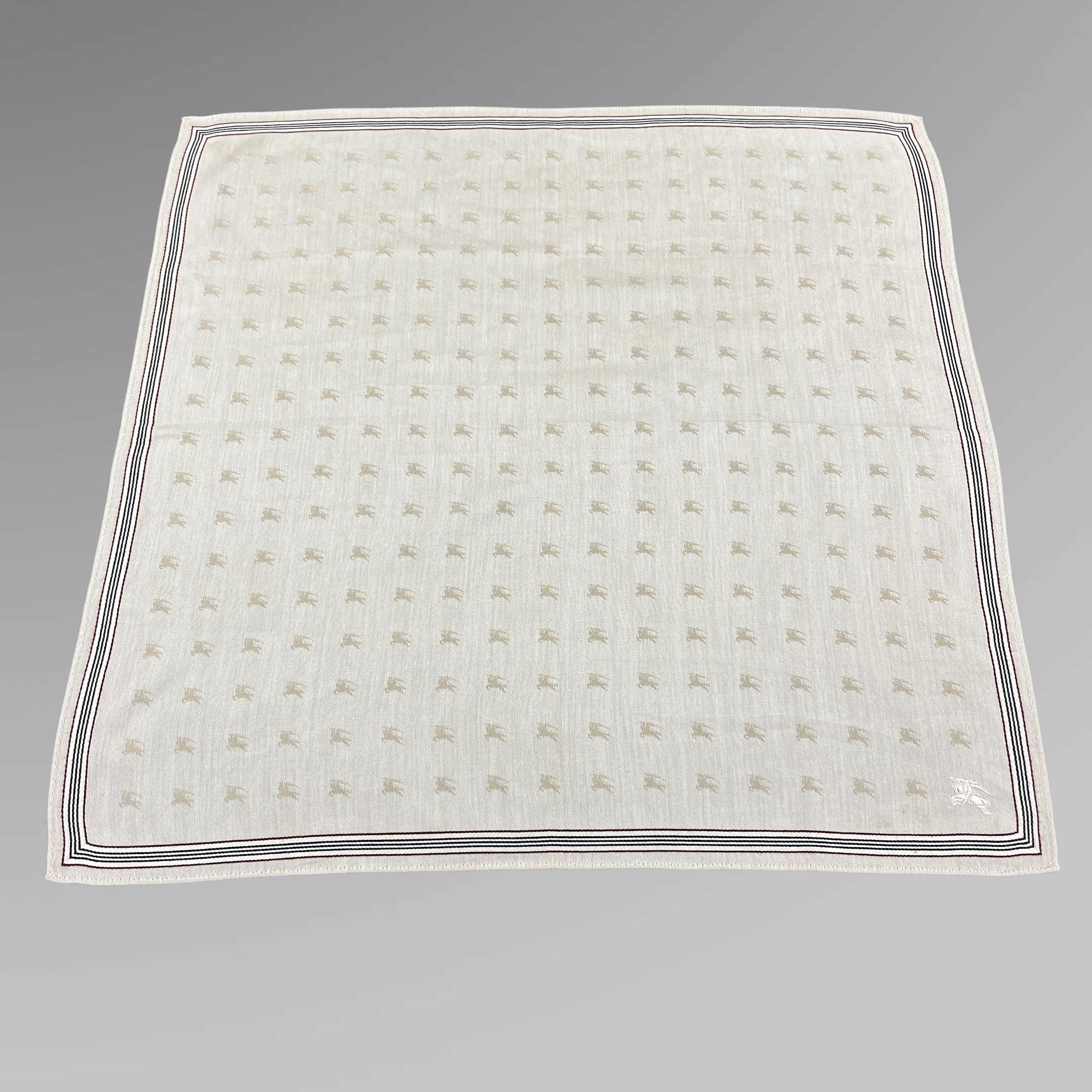 Burberry Vintage Burberry Handkerchief / Bandana / Neckerchief B295 Size ONE SIZE - 2 Thumbnail