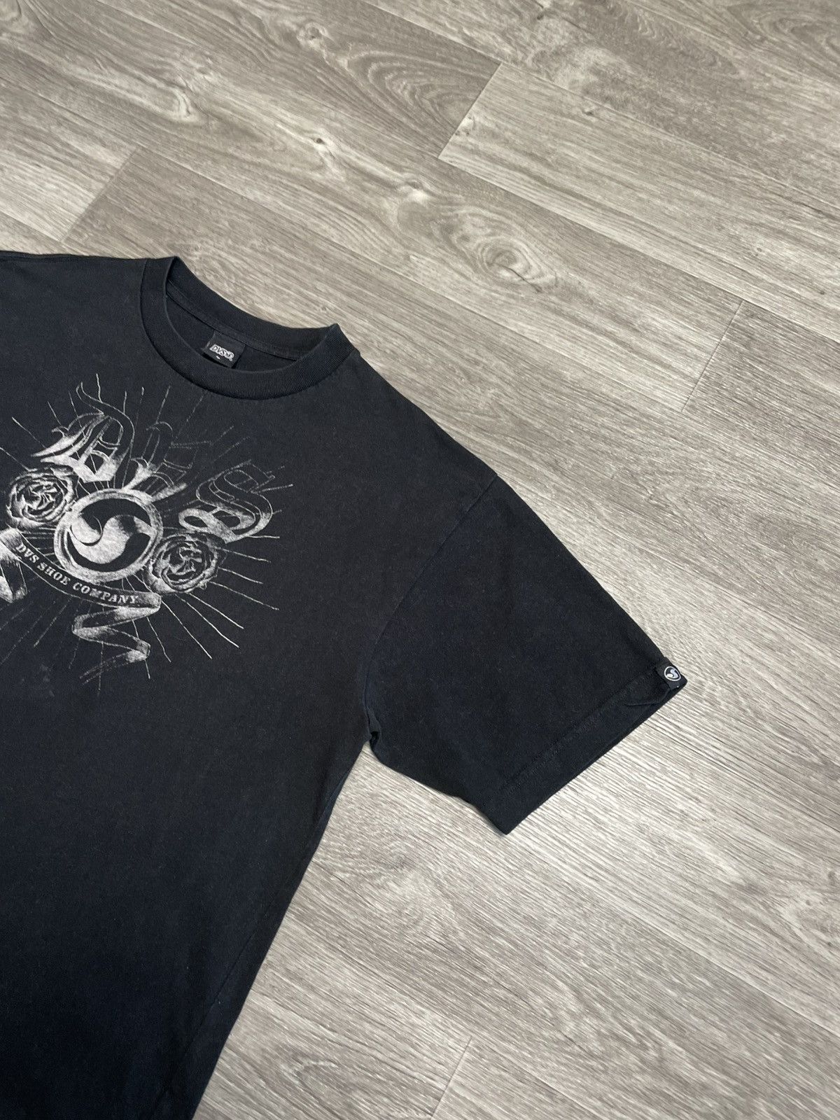 DVS Vintage DVS Shoe SK8 T-Shirt Size US L / EU 52-54 / 3 - 5 Thumbnail