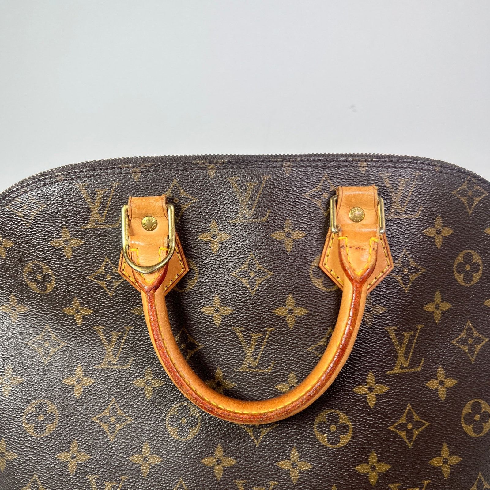 Louis Vuitton Louis Vuitton Vintage Monogram Alma PM Bag Size ONE SIZE - 6 Thumbnail