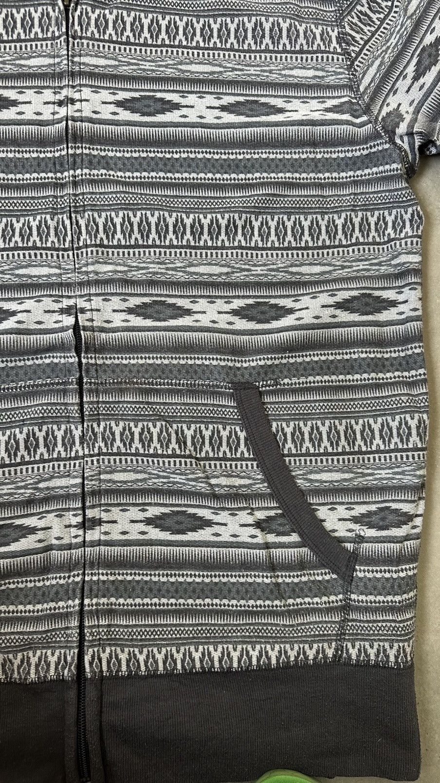 Japanese Brand SORRIDERE SHORT SLEEVE AZTEC HOODIE Size US M / EU 48-50 / 2 - 4 Thumbnail