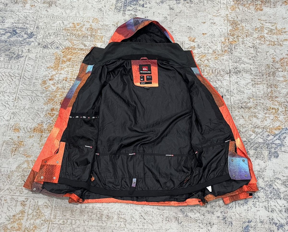 Quiksilver Quiksilver 2011-2012 Winter Multicolor Snowboard Size US L / EU 52-54 / 3 - 7 Thumbnail