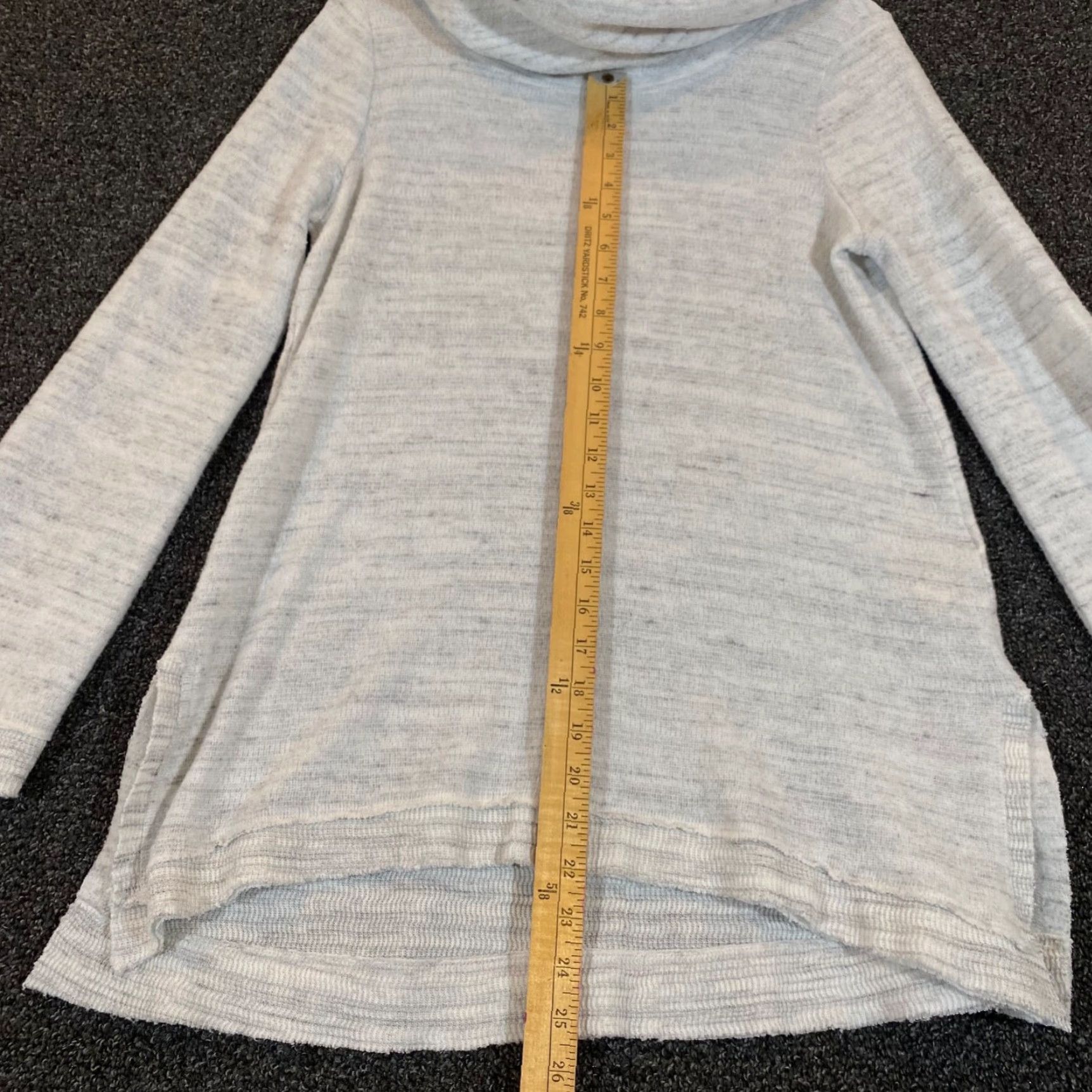 Anthropologie Maeve Anthropologie Sweater Womens Small Gray White Pullover Cowl Neck Long Sleeve Knit Pullover Classic Casual Workwear Vintage No Size S / US 4 / IT 40 - 4 Thumbnail