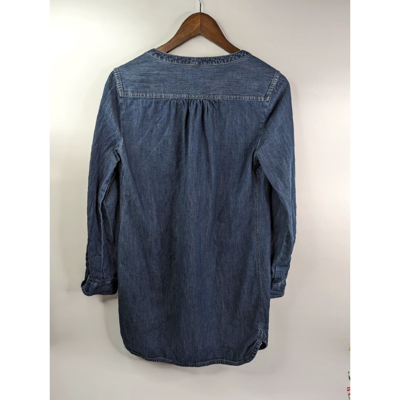 Express EXPRESS Blue Chambray Denim Mini Shirt Dress Tunic Roll Tab Sleeves Womens Small Size S / US 4 / IT 40 - 4 Thumbnail