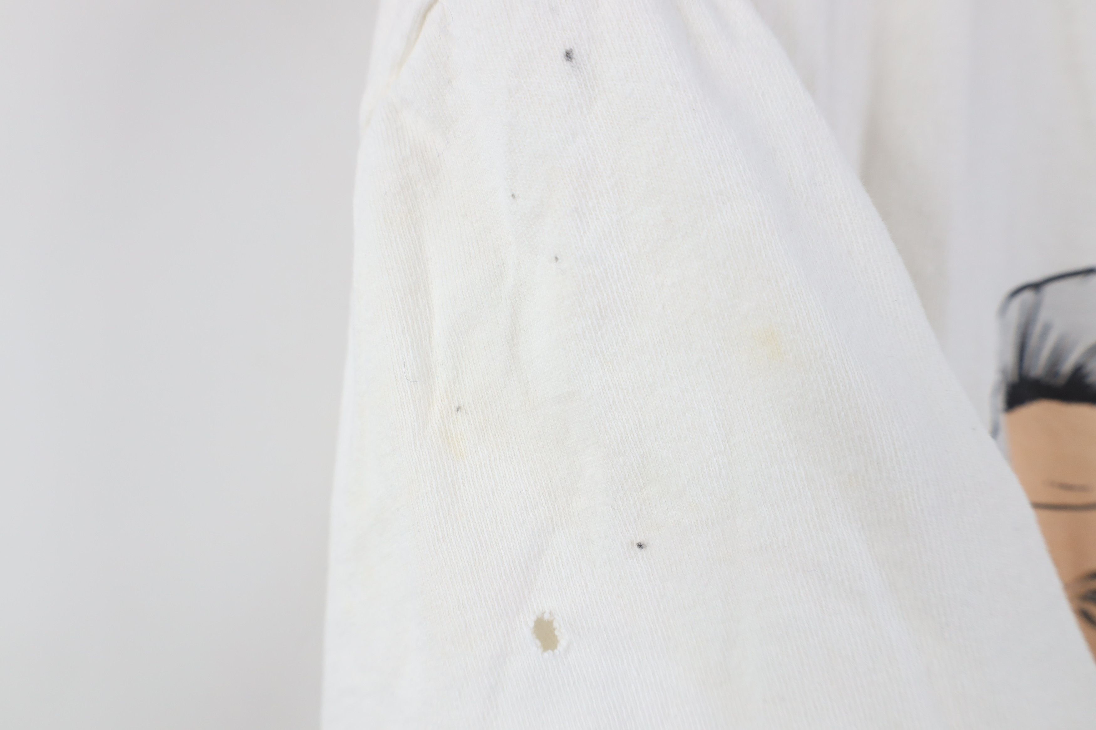 Vintage Vintage 90s Clinton Dress Hillary Clinton T-Shirt White USA Size US XL / EU 56 / 4 - 9 Thumbnail