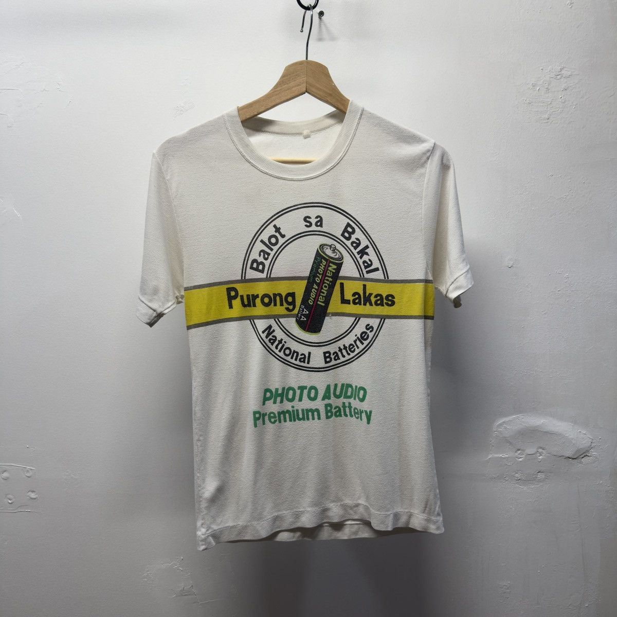 Vintage 80s Faded Filipino Photo Battery Shirt ERD Grunge Paper Thin Size US S / EU 44-46 / 1 - 1 Thumbnail