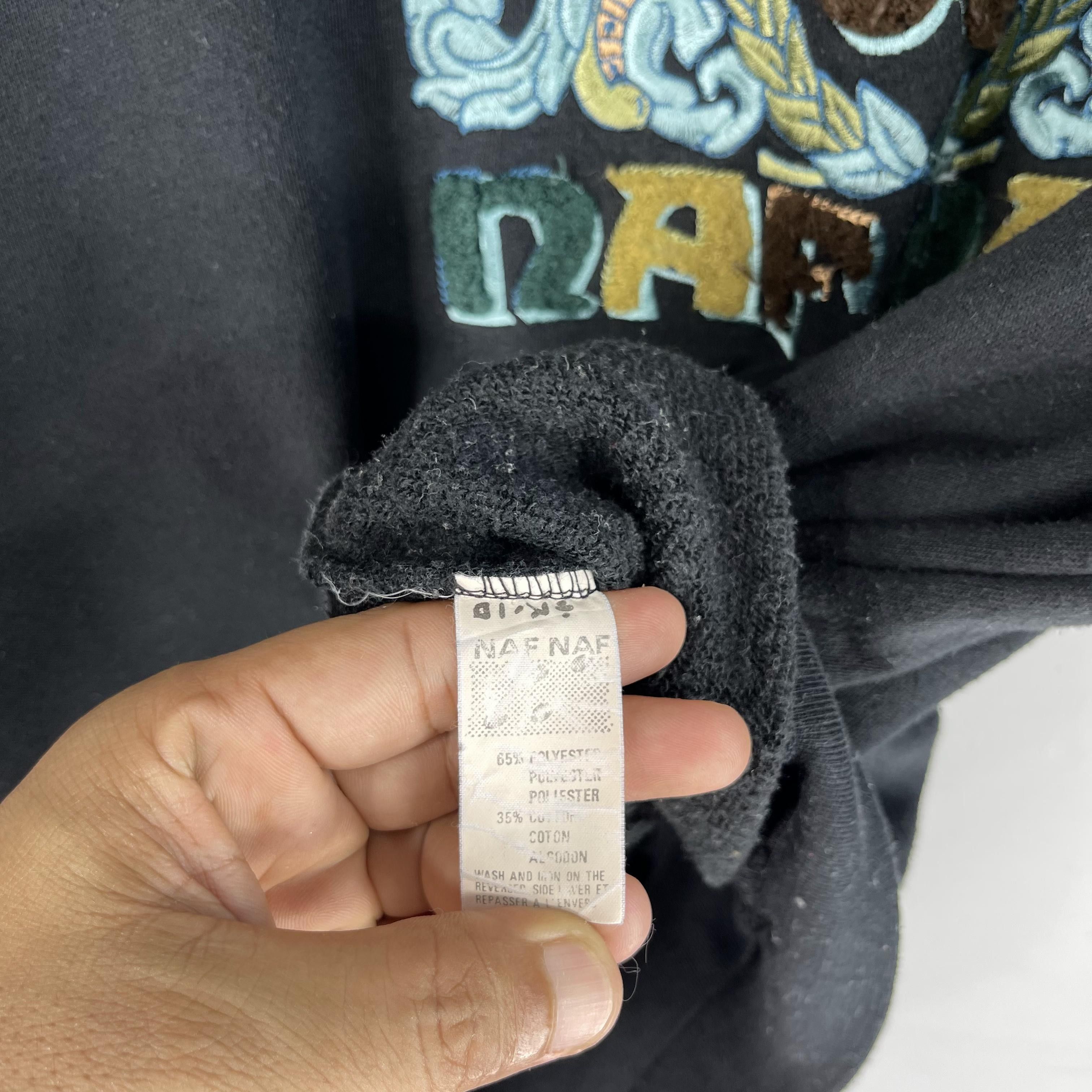 Designer × Japanese Brand × Vintage Vintage 90s NAF NAF Paris Spellout Embroidery Sweatshirt Size US L / EU 52-54 / 3 - 6 Thumbnail