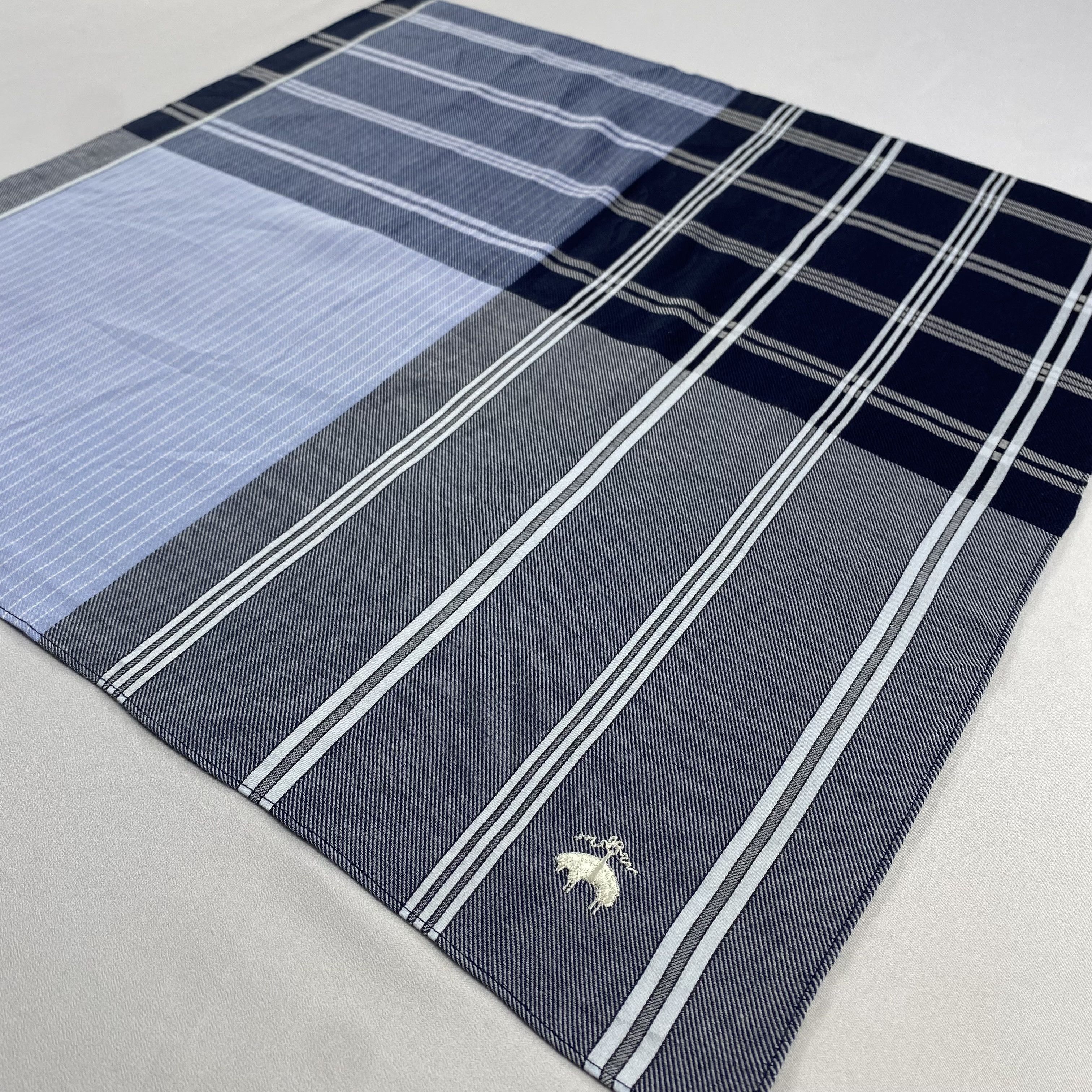Brooks Brothers × Vintage Brooks Brothers Bandana/ Handkerchief / Neckerchief-P1726 Size ONE SIZE - 2 Thumbnail