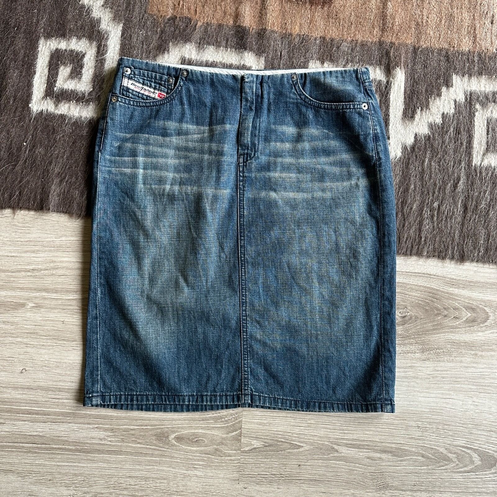 Diesel Diesel Vintage Y2K Denim Skirt Size 28 9037AC Size 28" / US 6 / IT 42 - 1 Thumbnail