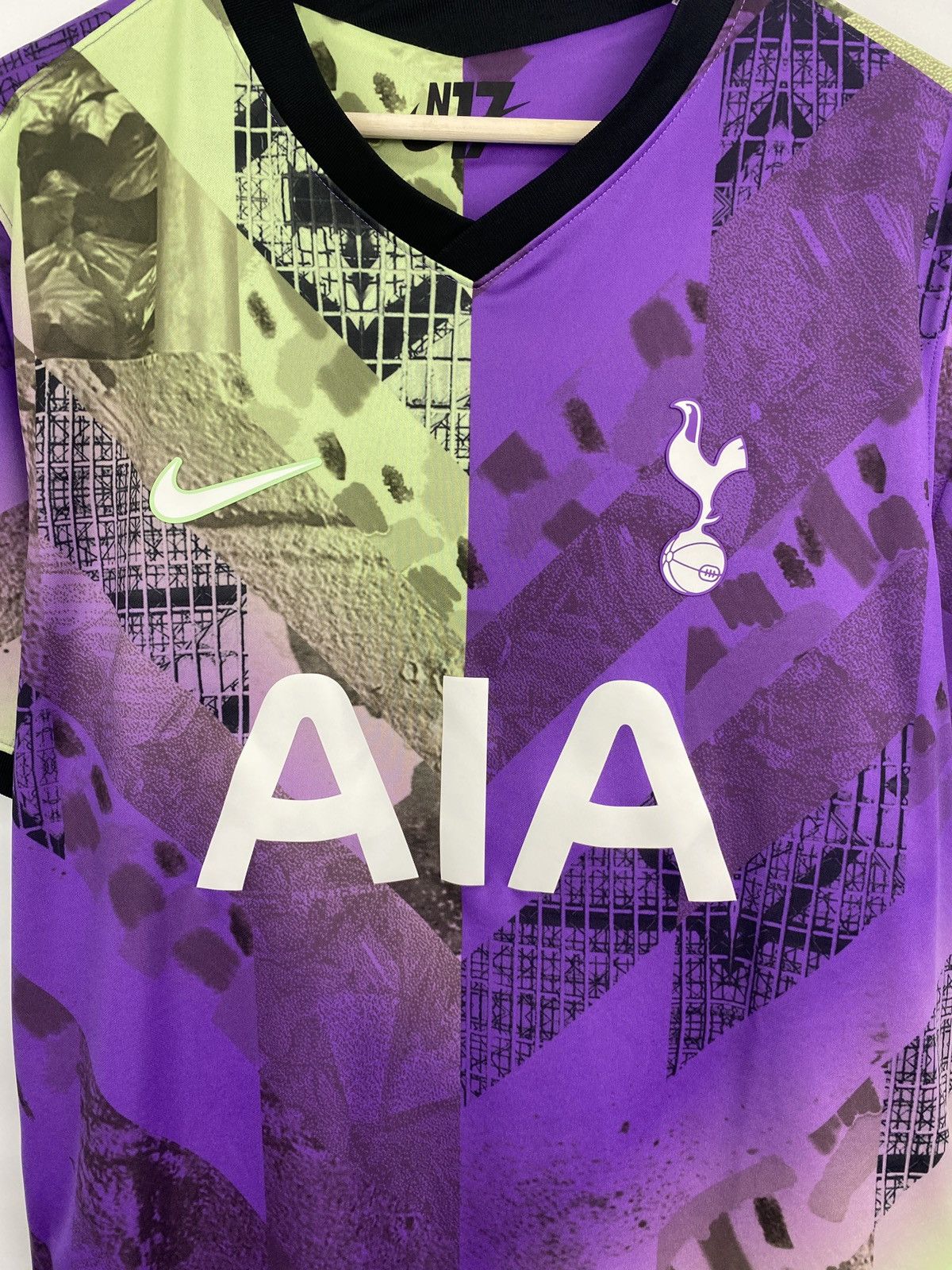 Nike Tottenham Hotspur Third football jersey 2021-2022 Rare Retro Size US XL / EU 56 / 4 - 4 Thumbnail