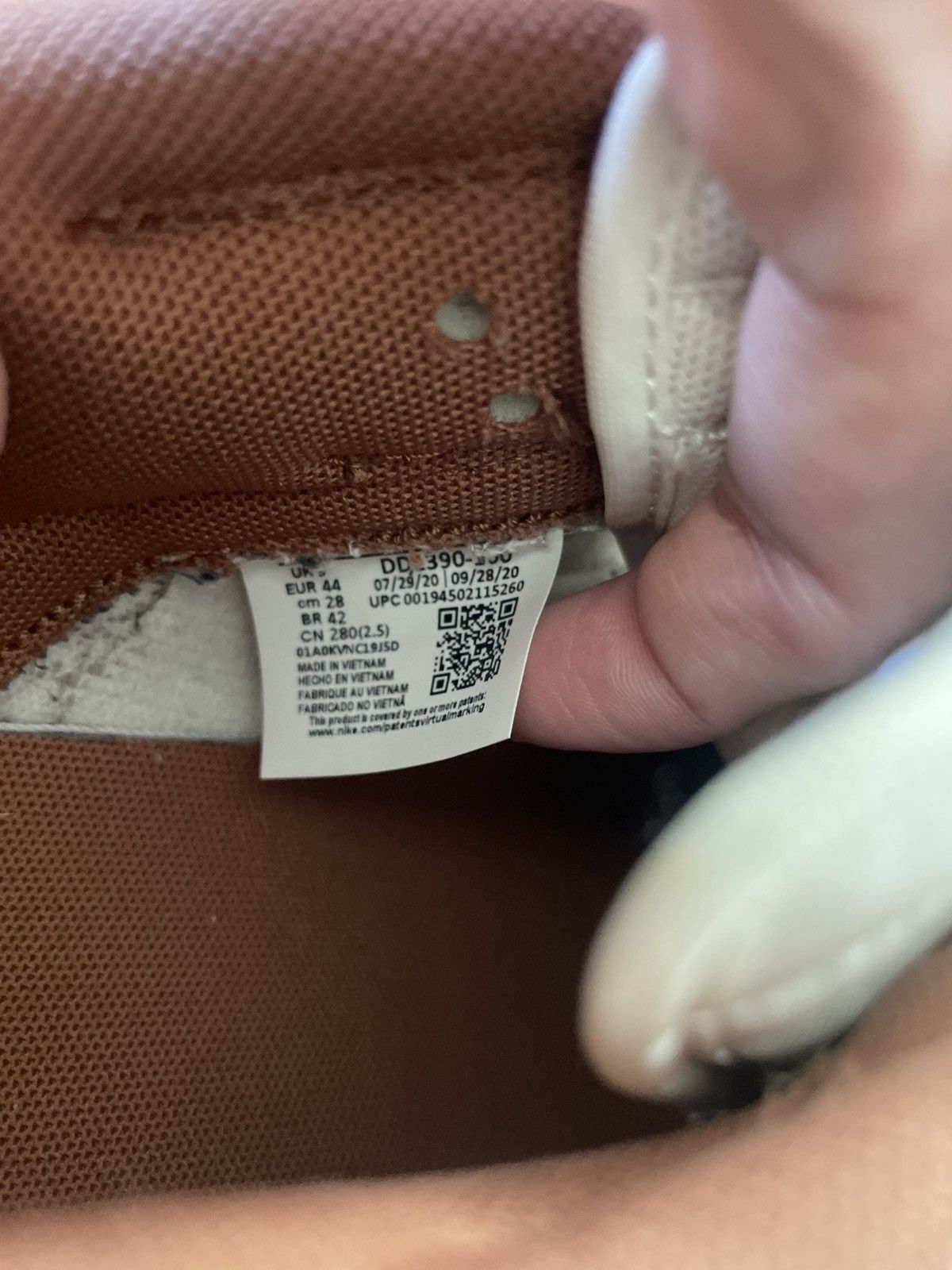 Nike Nike Low Dunks Curry Size US 10 / EU 43 - 6 Thumbnail