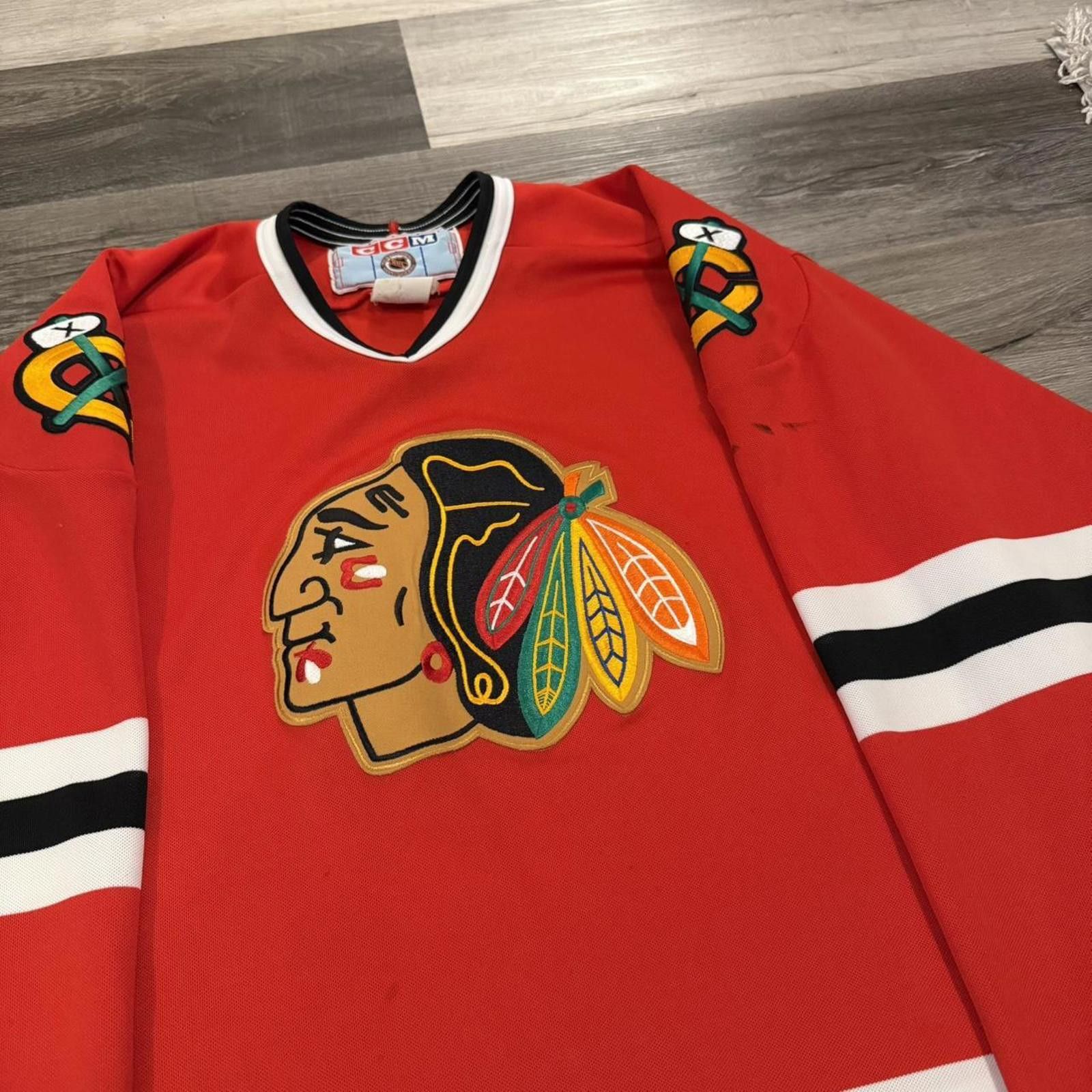 Ccm vintage chicago blackhawks CCM jersey 90s XL Size US XL / EU 56 / 4 - 1 Thumbnail