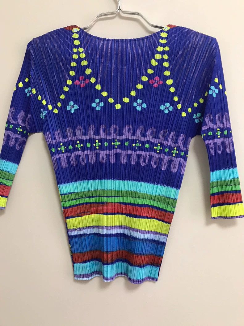 Issey Miyake Issey Miyake size:4 Blue pleated painted top Size M / US 6-8 / IT 42-44 - 2 Thumbnail