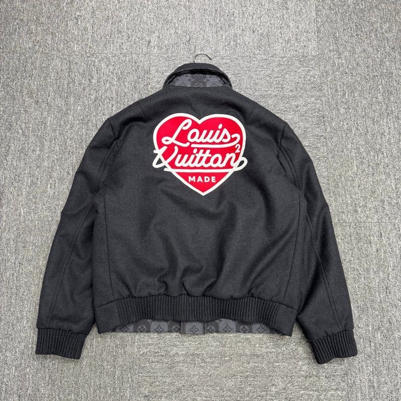 Louis Vuitton louis vuitton lv nigo double-sided jacket-2507 Size US M / EU 48-50 / 2 - 2 Thumbnail