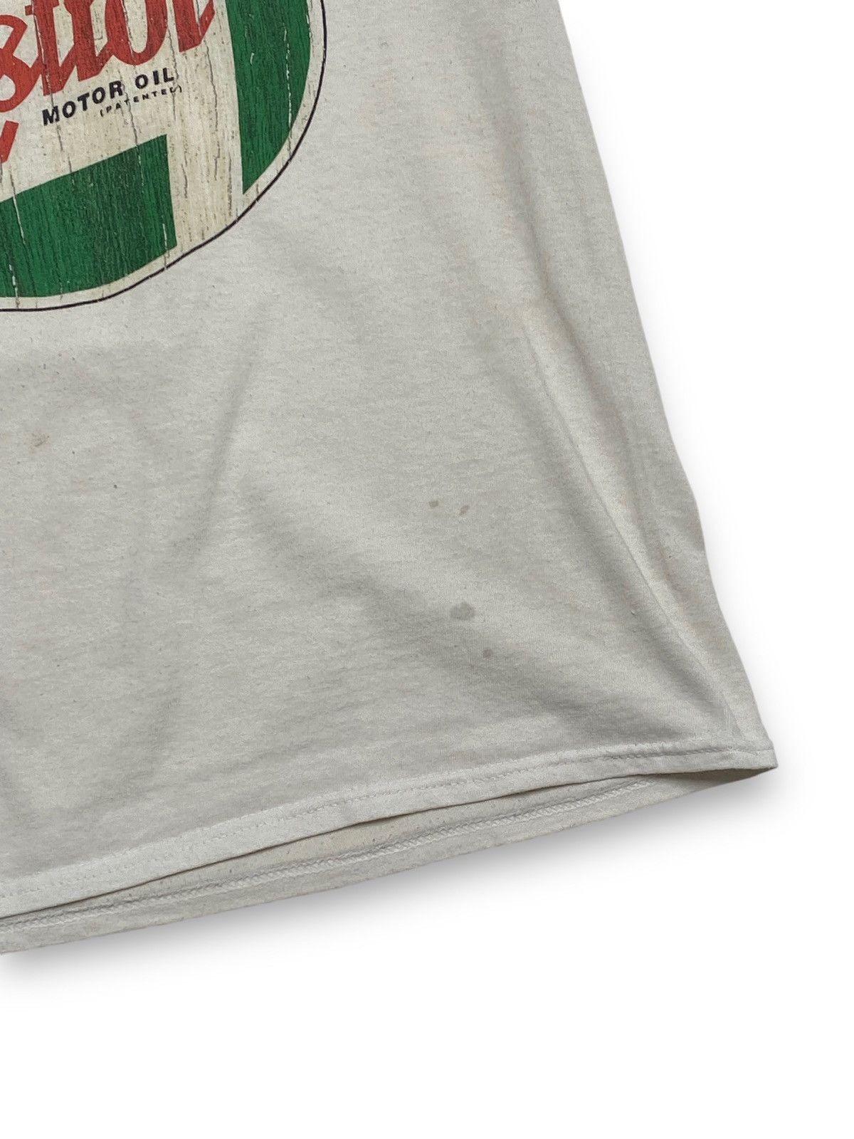 Vintage Vintage CASTROL Motor Oil Big Logo Tee Shirt Size US S / EU 44-46 / 1 - 8 Thumbnail