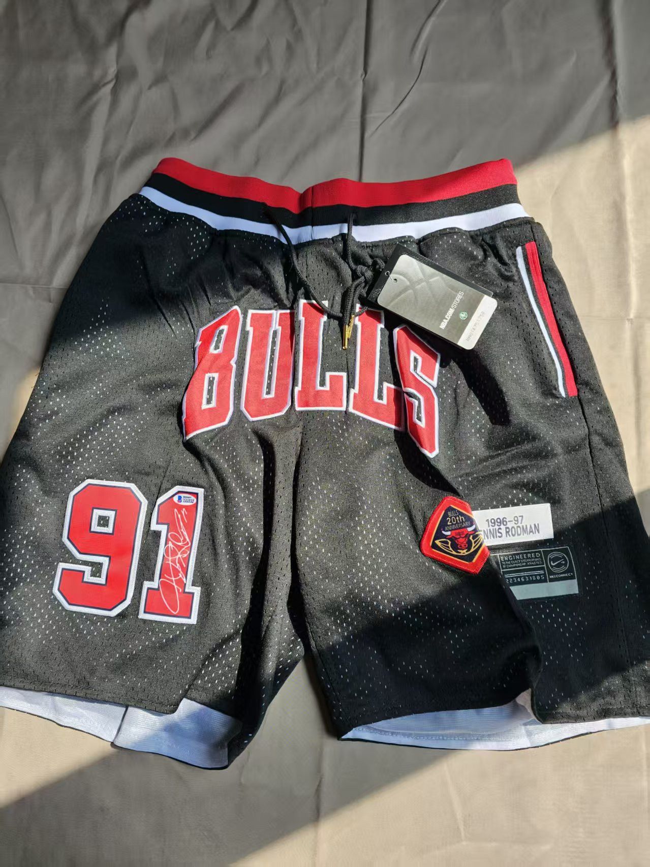 NBA Chicago Bulls Short Pocket Dennis Rodman Short XXL Size US 38 / EU 54 - 1 Thumbnail