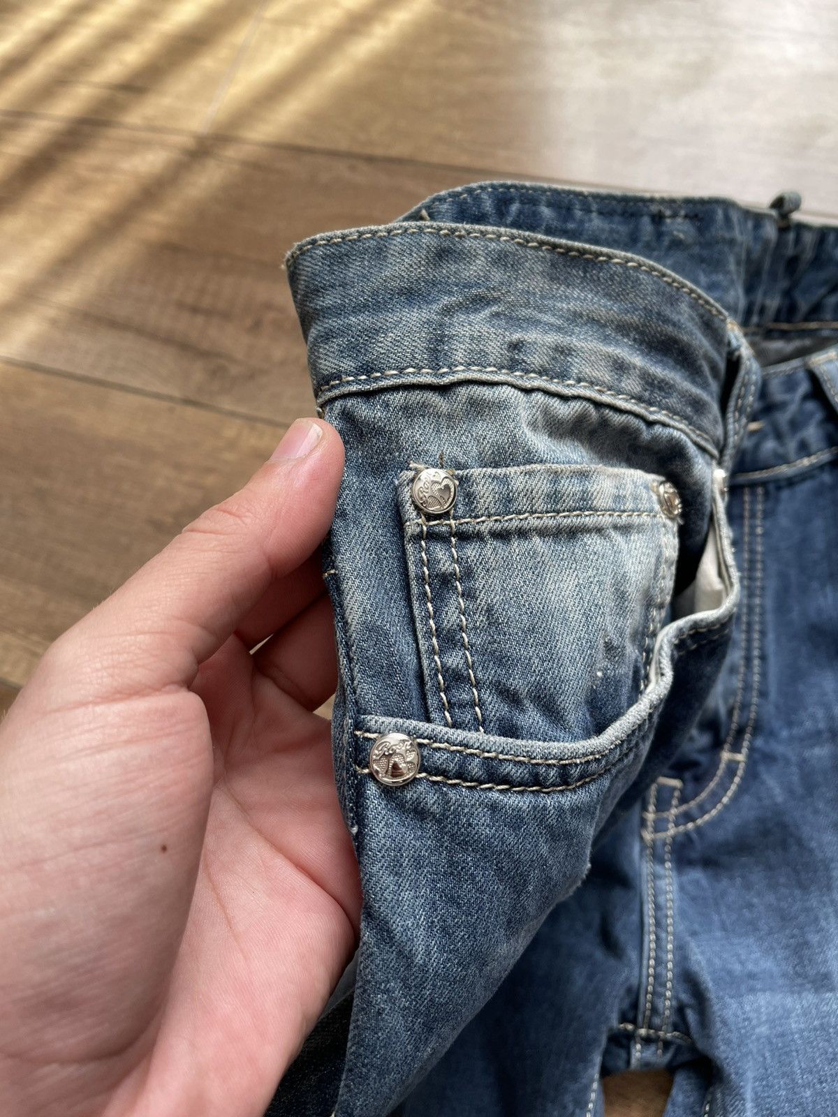 Roen Roen Japan Distressed Denim Jeans Size US 33 - 15 Thumbnail