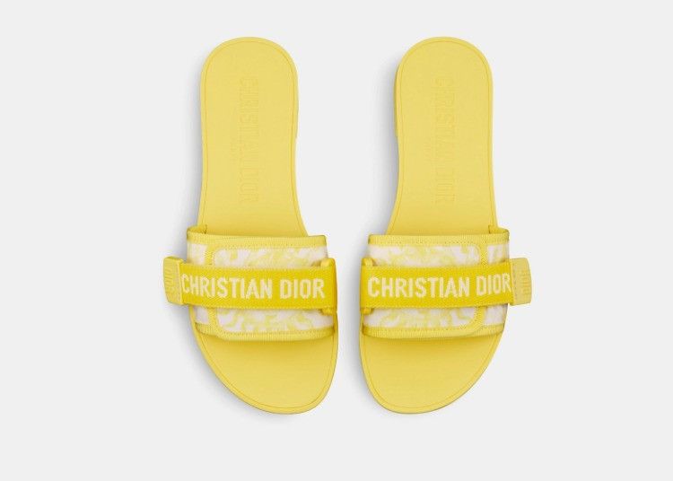 Dior o1w1db10425 KCQ431T Slides in Lemon Yellow Size US 12 / IT 42 - 3 Thumbnail