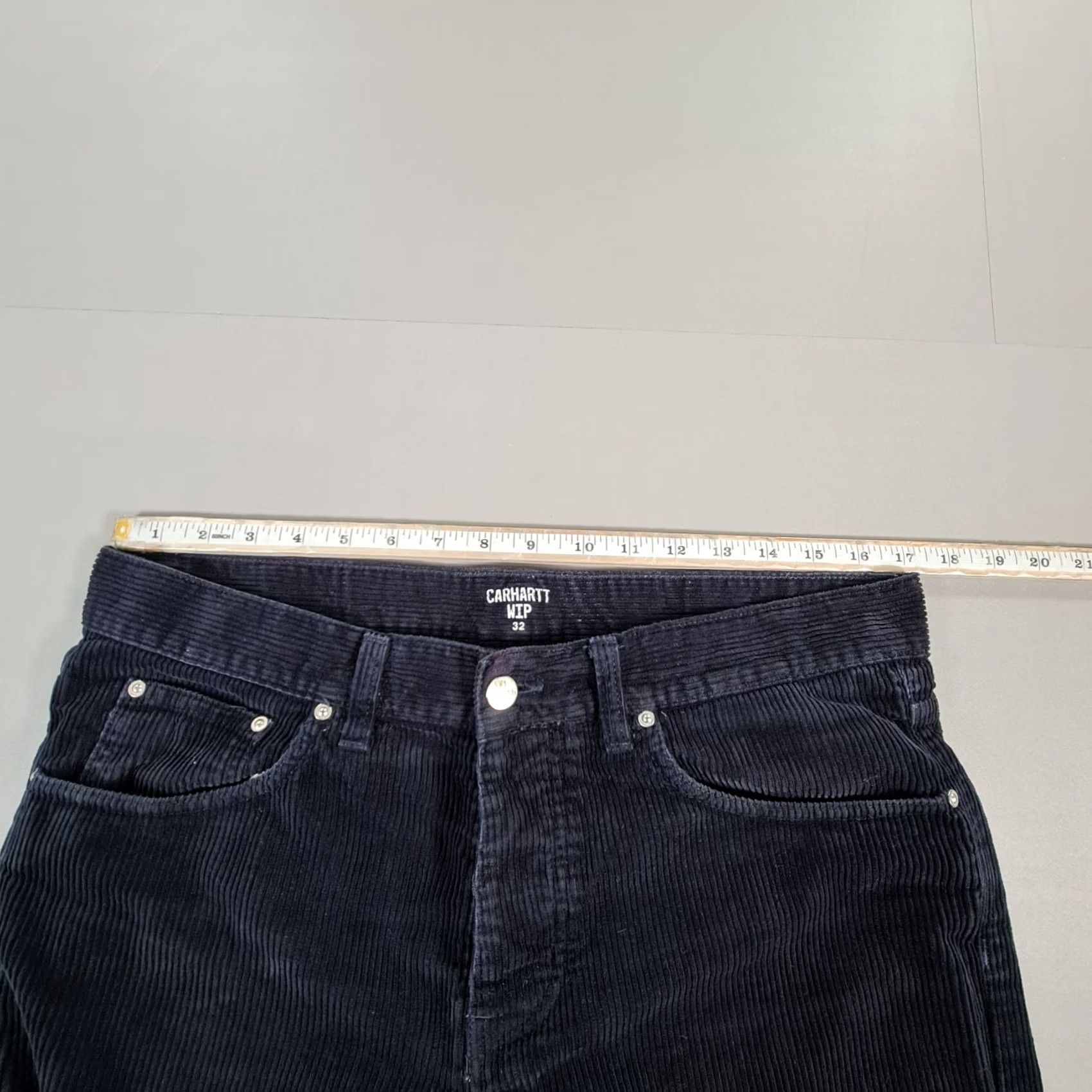 Carhartt VINTAGE Carhartt WIP Mens Trousers Navy Blue W32 L29 Corduroy Flat Front Button Fly Chino Pockets 100% Cotton Mens Trouser Size US 32 / EU 48 - 5 Thumbnail