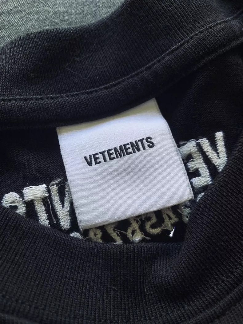 Vetements VETEMENTS Rainbow slogan short sleeve 2504-Nextarrow Size US M / EU 48-50 / 2 - 4 Thumbnail