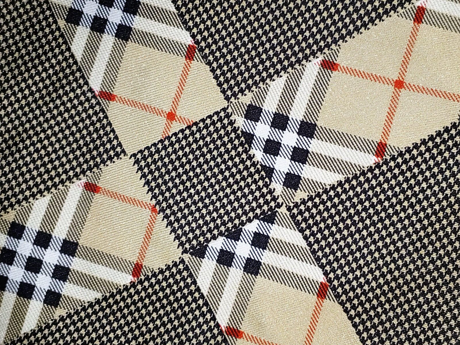 Burberry BURBERRY BB LONDON Vintage Novacheck Plaid Silk Scarf Size ONE SIZE - 7 Thumbnail
