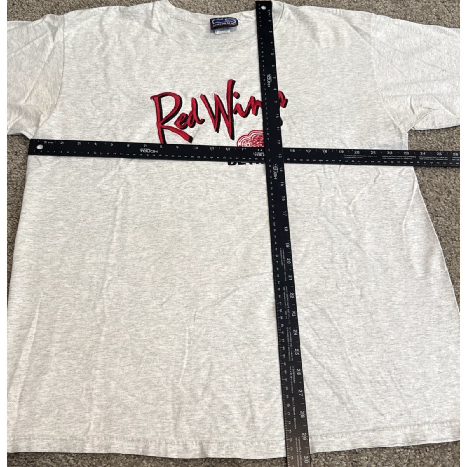 NHL VINTAGE 90s Detroit Red Wings Embroidered Grey T-Shirt NHL Hockey XL Mens Size US XL / EU 56 / 4 - 5 Thumbnail