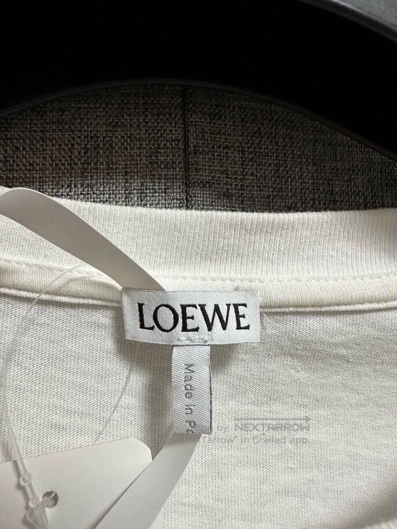Loewe Loewe White short-sleeve T-shirt with off-center logo Size L / US 10 / IT 46 - 3 Thumbnail