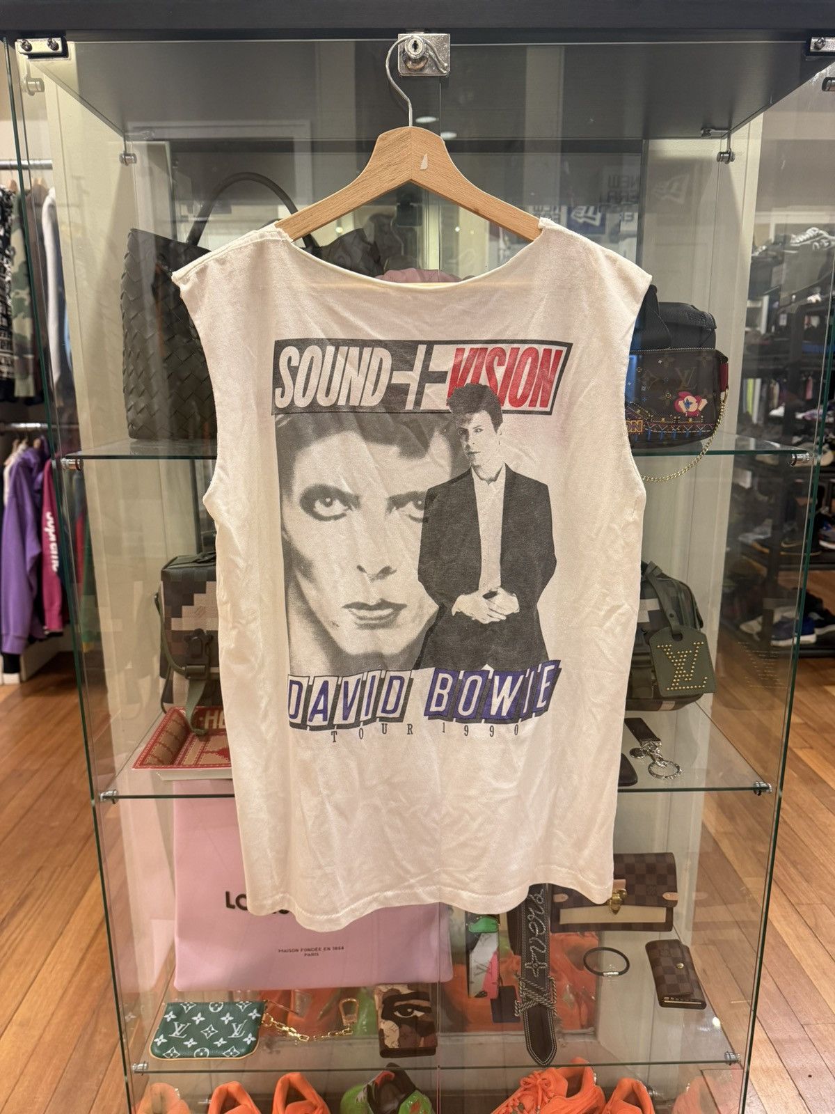 Vintage Vintage 1990 David Bowie ‘Sound+Vision’ World Tour Cut Off Size US L / EU 52-54 / 3 - 2 Thumbnail
