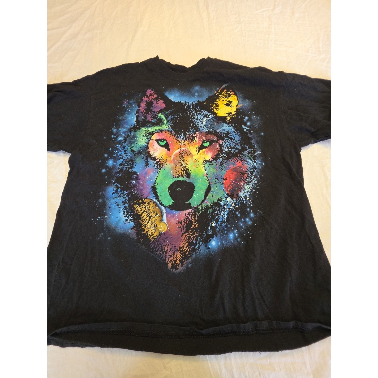 Liquid Blue Wolf Multi Color Graphic Men's Black Short