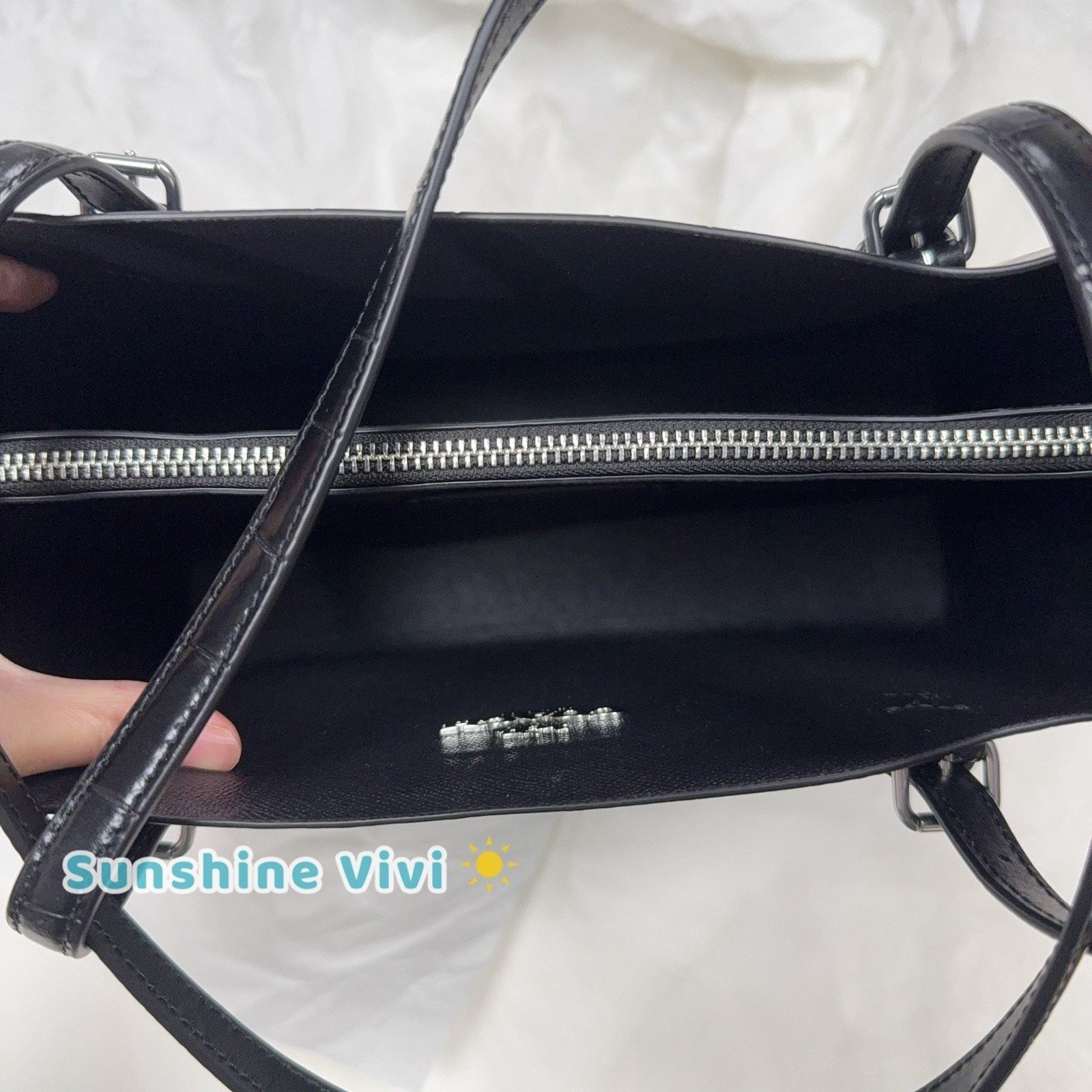 Coach NWT Coach Large Mollie Tote Bag leather CW018 Black Size ONE SIZE - 10 Thumbnail