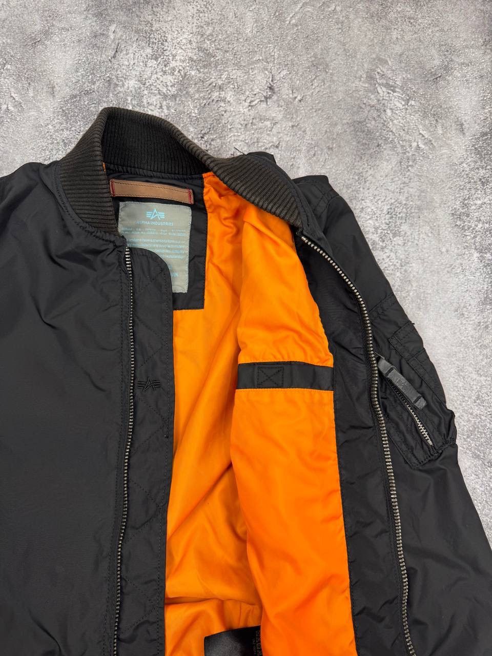 Alpha Industries Alpha Industries Men Bomber Jacket Black Size S Size US S / EU 44-46 / 1 - 7 Thumbnail