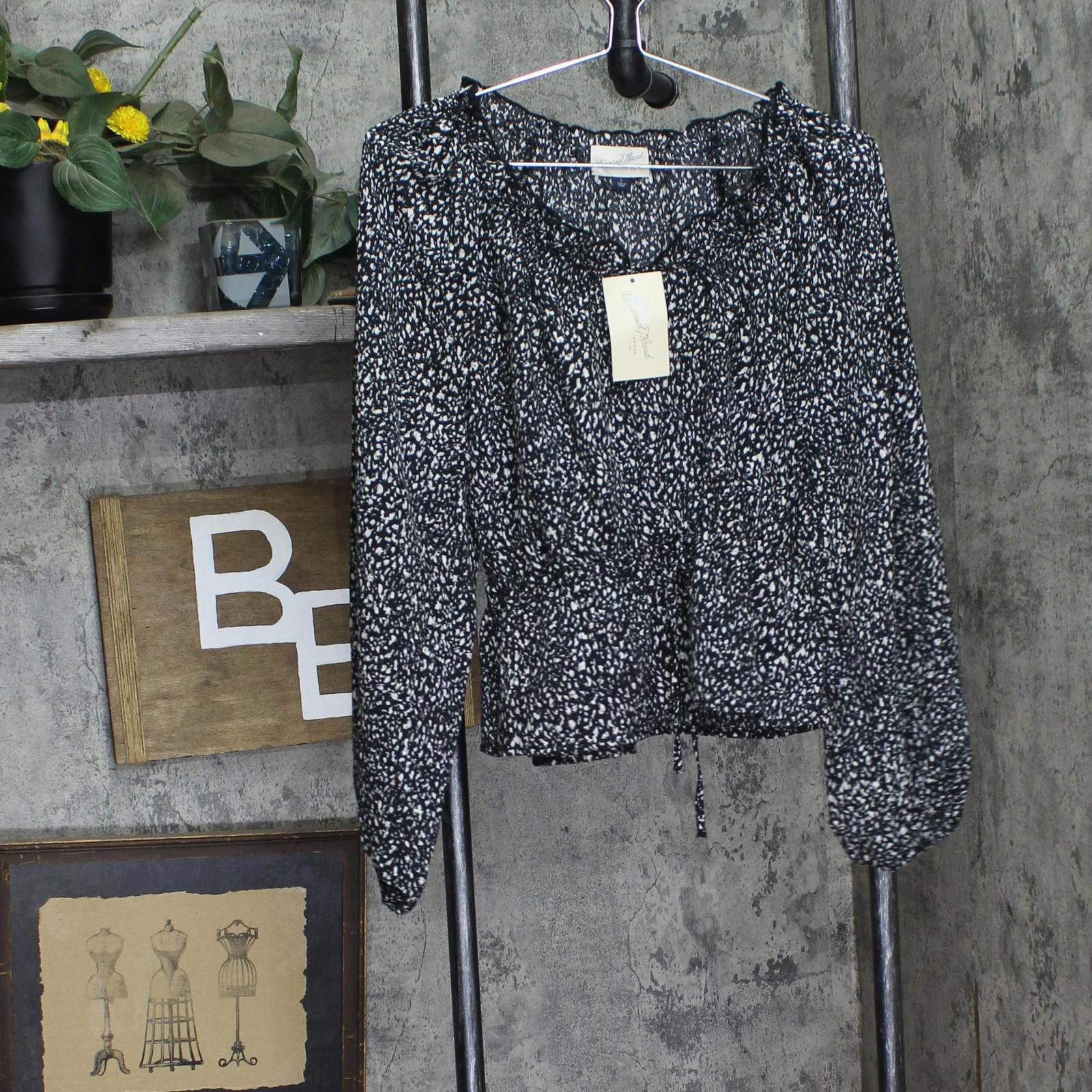 Designer Nwt Universal Thread Long Blouse 92235285 Black Abstract S Size S / US 4 / IT 40 - 1 Thumbnail