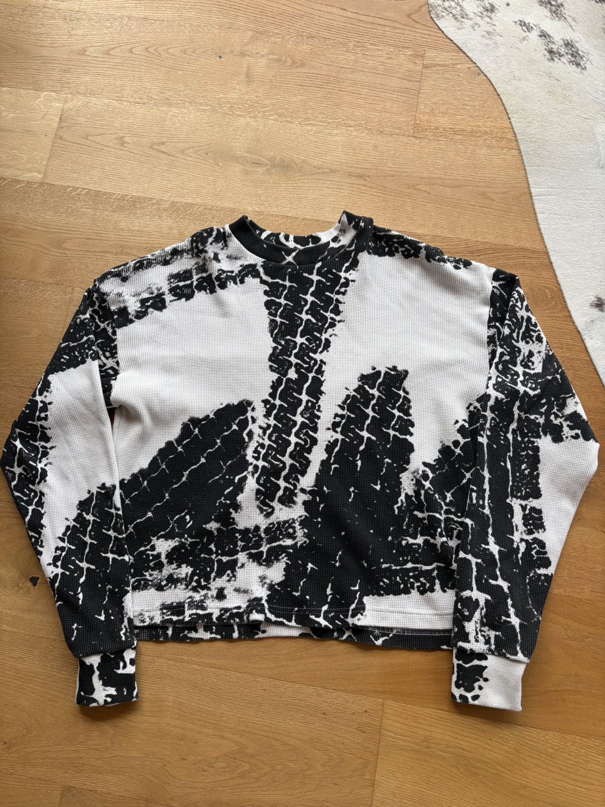 Billy hill tire thermal longsleeve