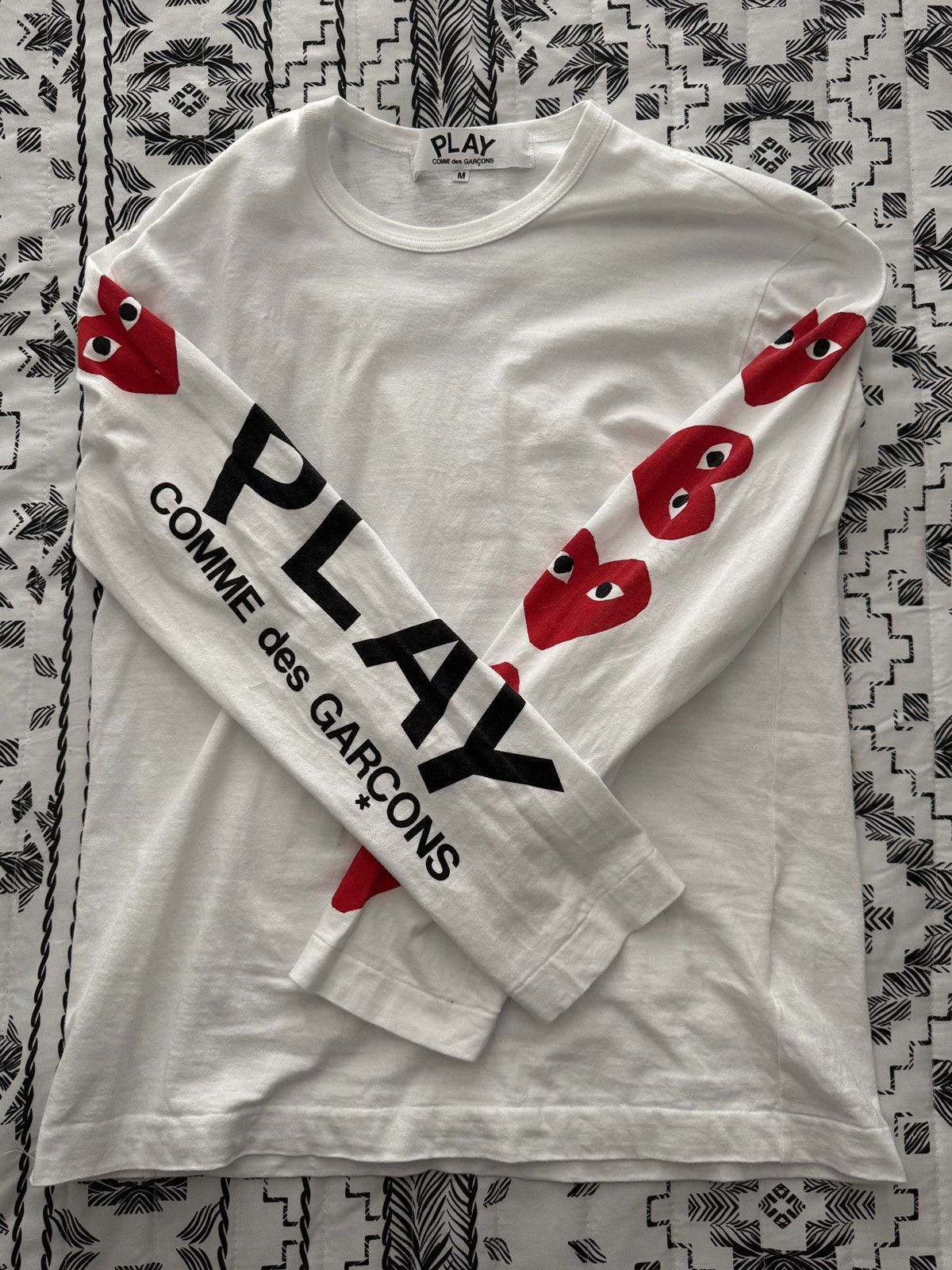 Comme des Garcons PLAY Comme Des Garcons PLAY long sleeve tee (women’s size M) Size M / US 6-8 / IT 42-44 - 1 Thumbnail