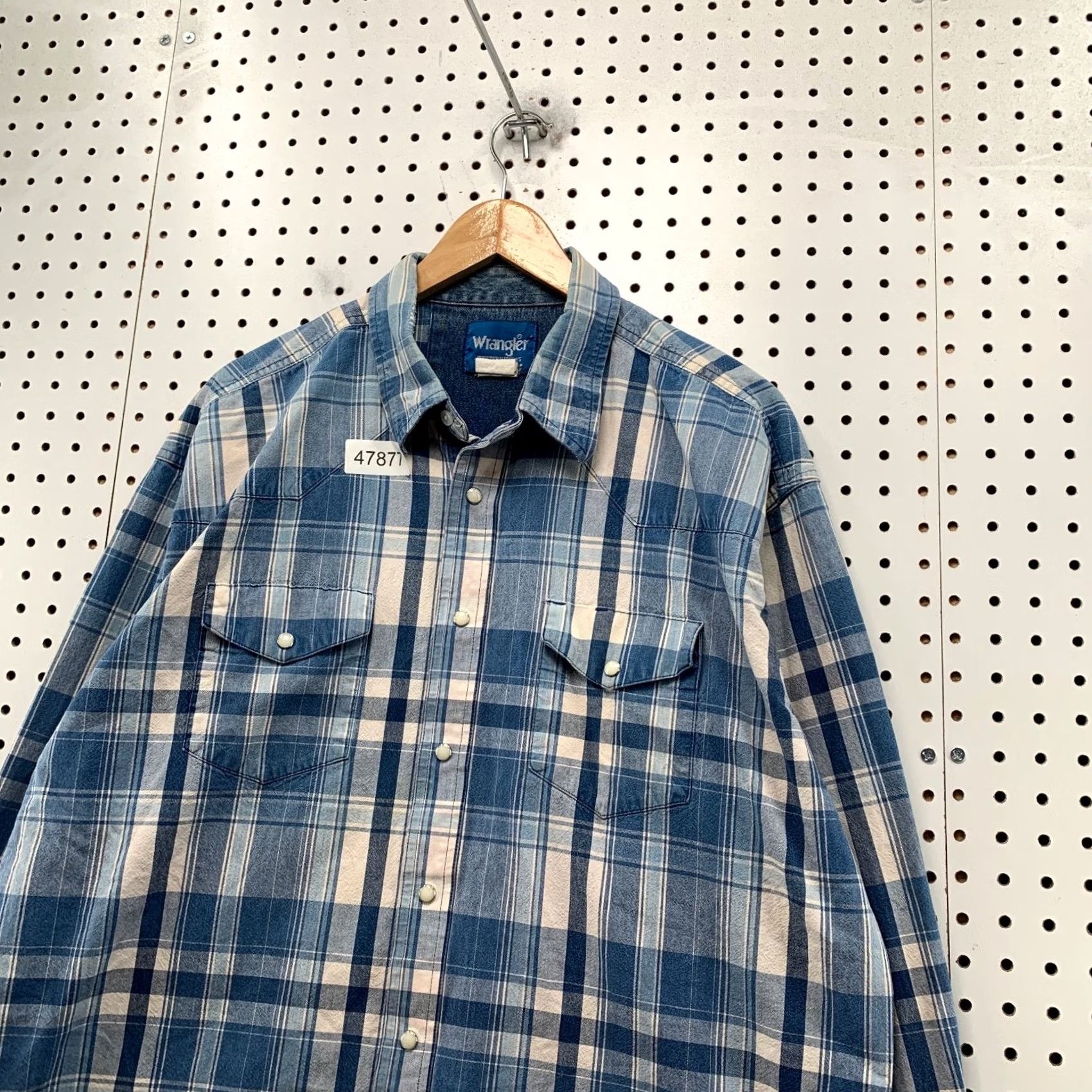 Wrangler VINTAGE Wrangler Western Snap Shirt Mens XL Blue Plaid Denim Chambray Wrangler Western Snap Shirt XL Blue Plaid Denim Chambray Mens Size US XL / EU 56 / 4 - 6 Thumbnail